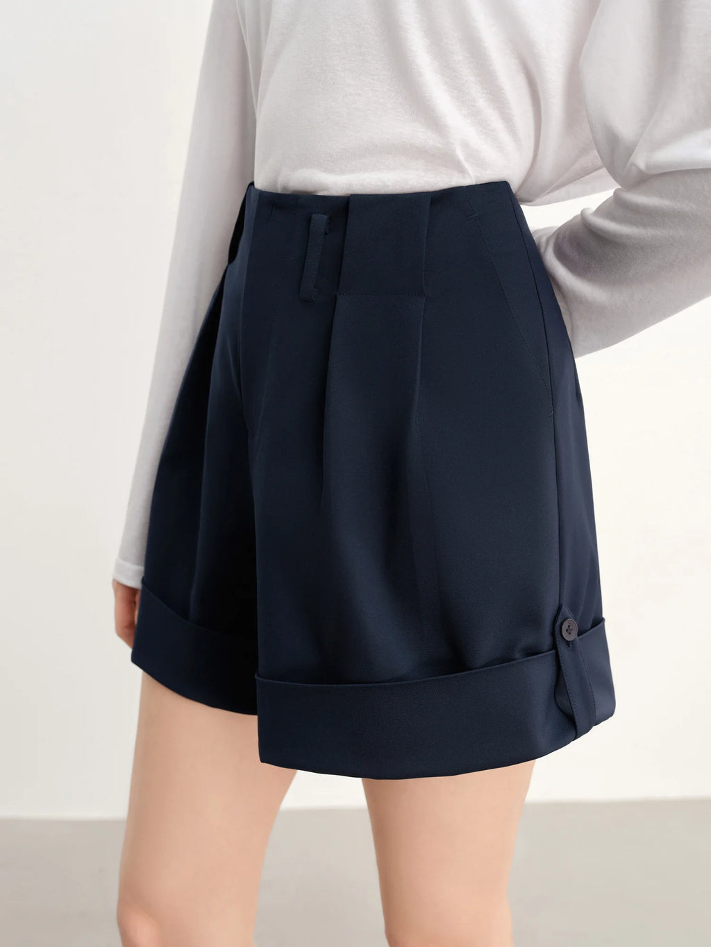 DUSHU 3D Pleated High-Waisted Rolled Hem Casual Shorts - 2025 Summer New Arrival Fashionable Wide-Leg Pants 25DS82825