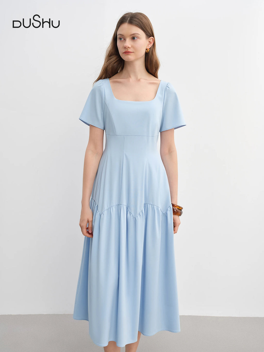 DUSHU Romantic Simple Dress 2025 Summer Dress Sky Blue Temperament Waist Slimming Dress 25DS82844