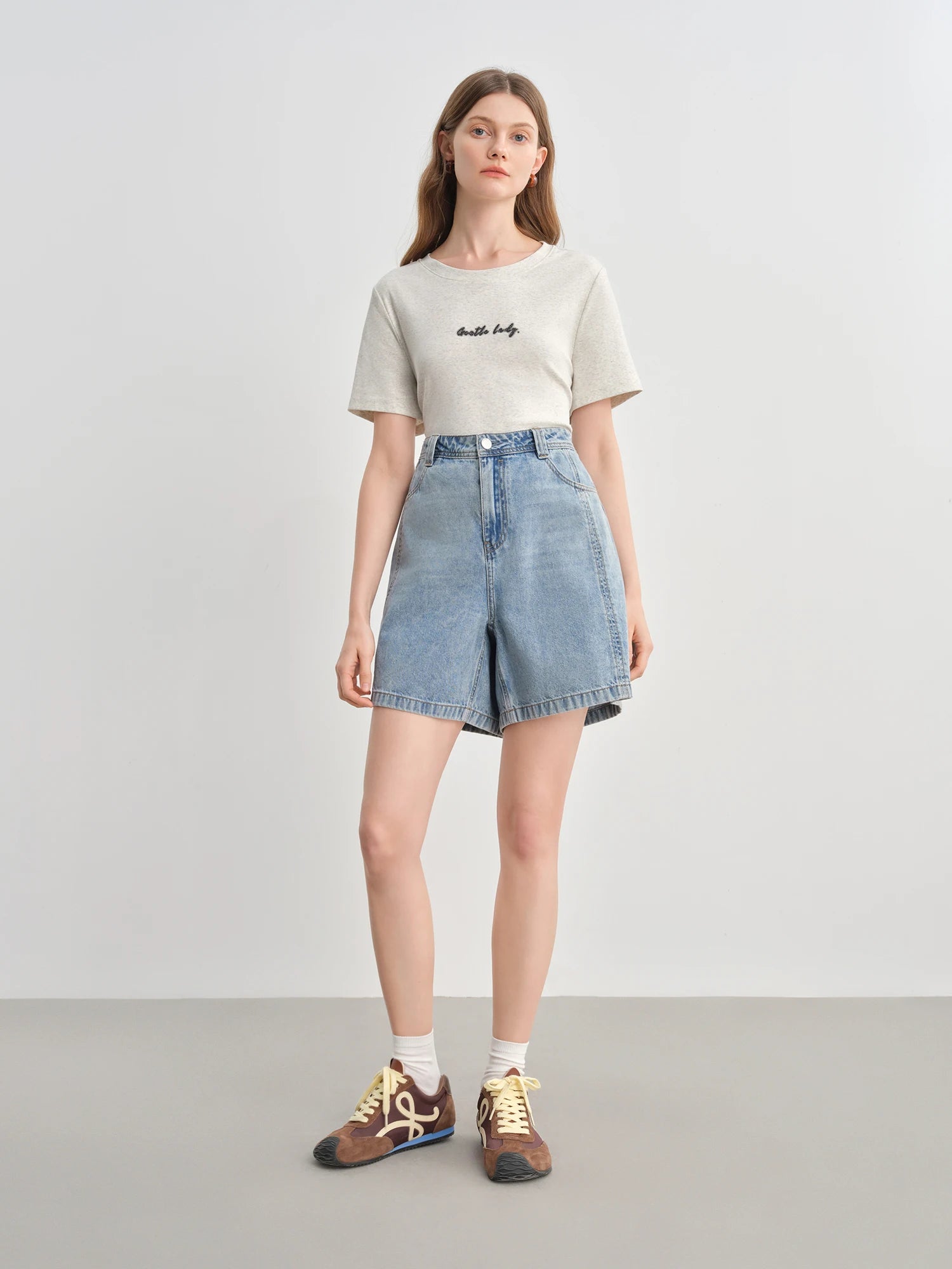 DUSHU Plus-Size Women's Soft Jeans Shorts - 2025 Summer New Arrival High-Waisted Slimming Casual Versatile Pants 25DS82296