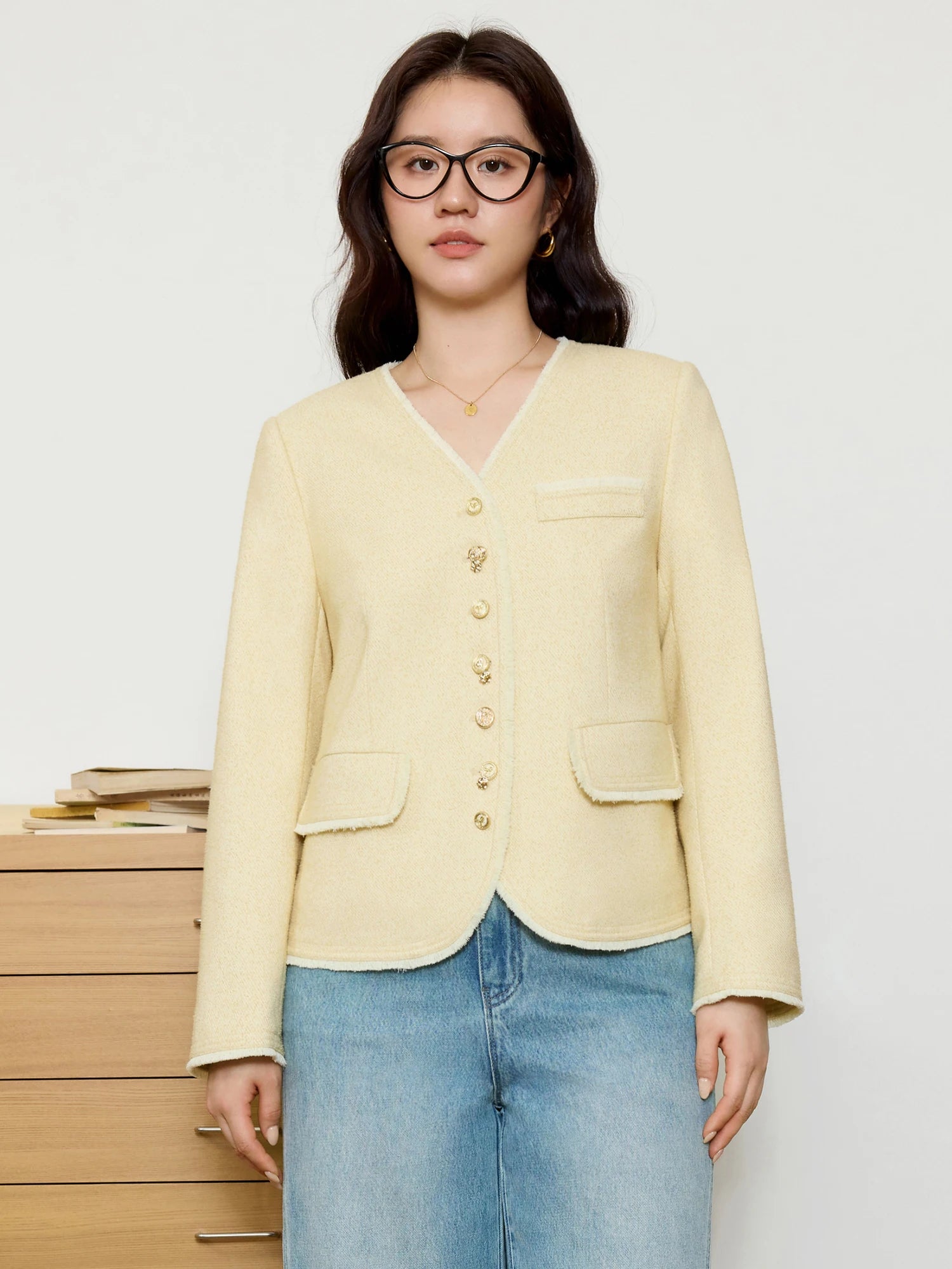 DUSHU Plus Size Women's Tassel Hairy Short Coat 2025 Spring New Office Lady Fashion V-neck Casual Loose Coat 25DS81079