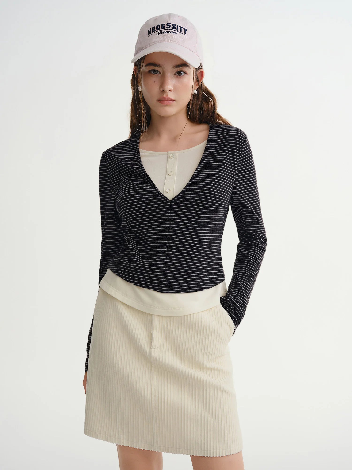 DUSHU Women Layered Design Bold Color Clash Mock Two-Piece Long-Sleeve Turtleneck Casual Versatile Flattering Slimming Top