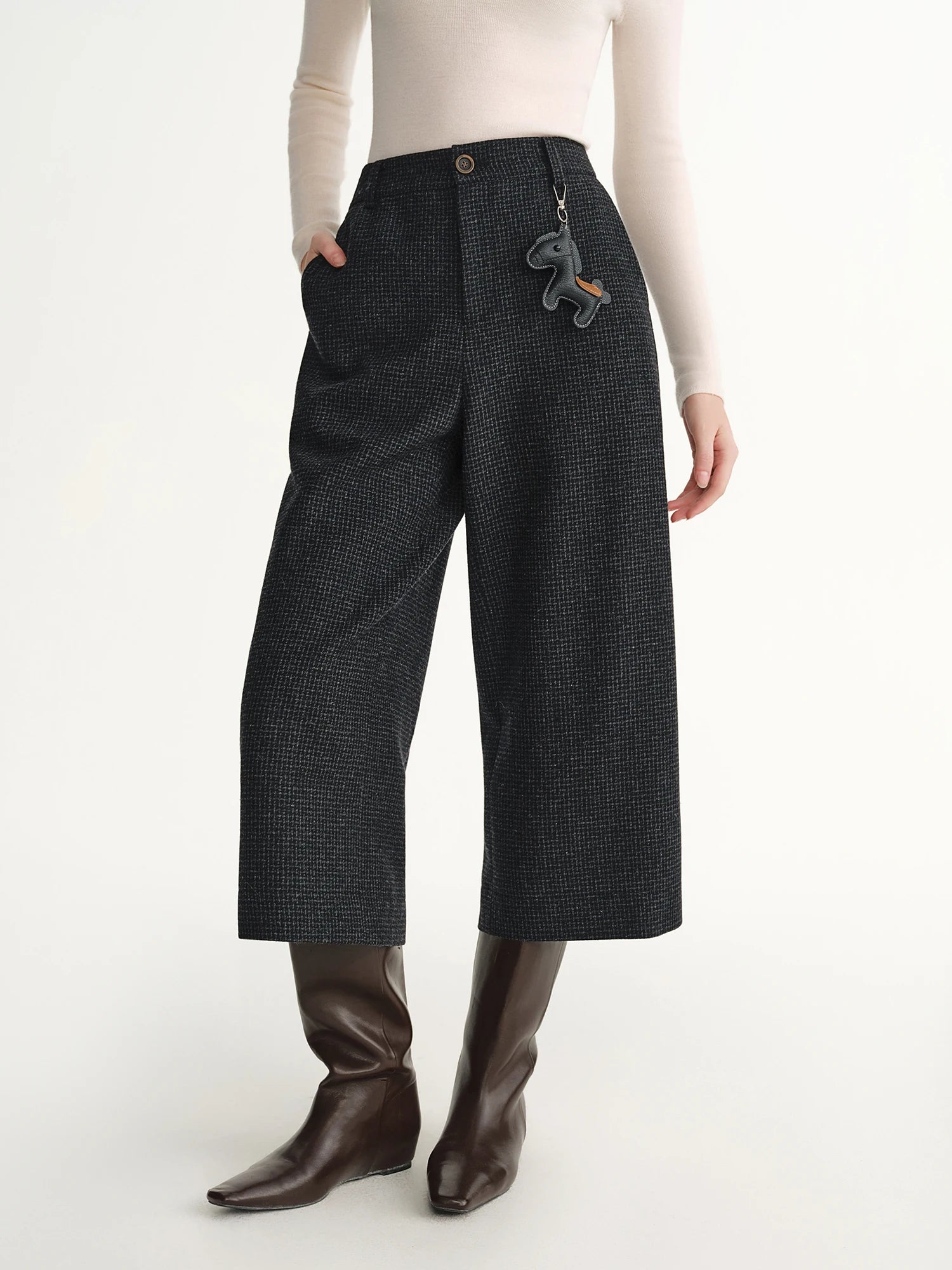 DUSHU Plus-Size Gray Wool Blend Fine Check Cropped Casual Pants 2025 Winter High-Waisted Calf-length Straight British Style