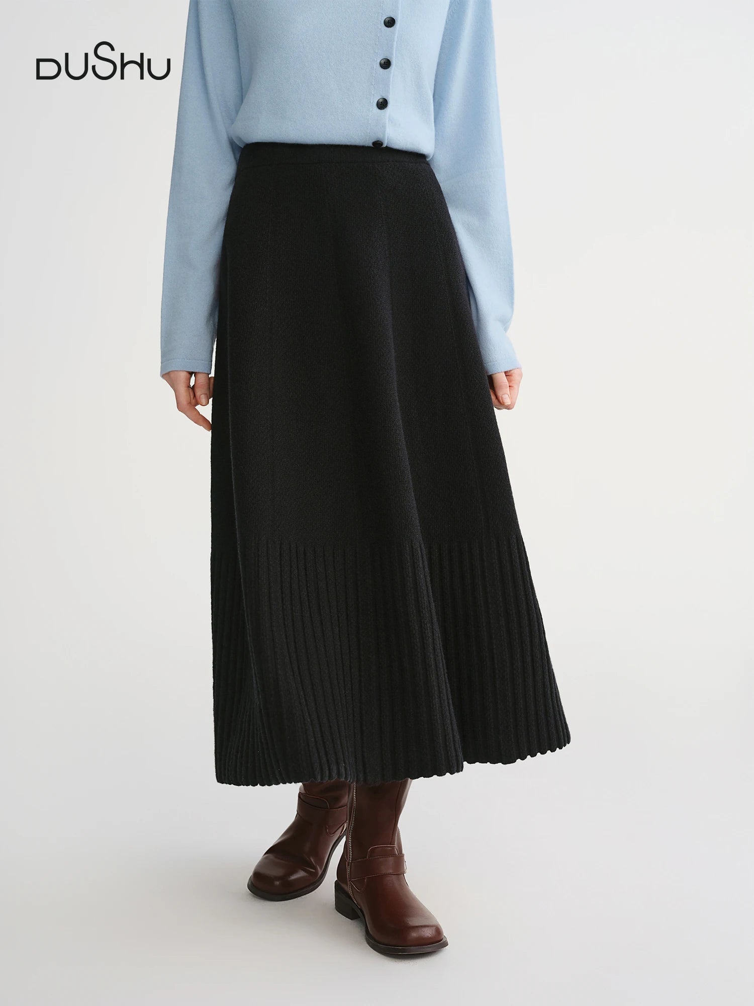 DUSHU Plus Size Women's Organ Skirt: Elegant Black High-Waisted Pleated A-Line Umbrella Skirt for Winter 2025 New Arrival Skirts
