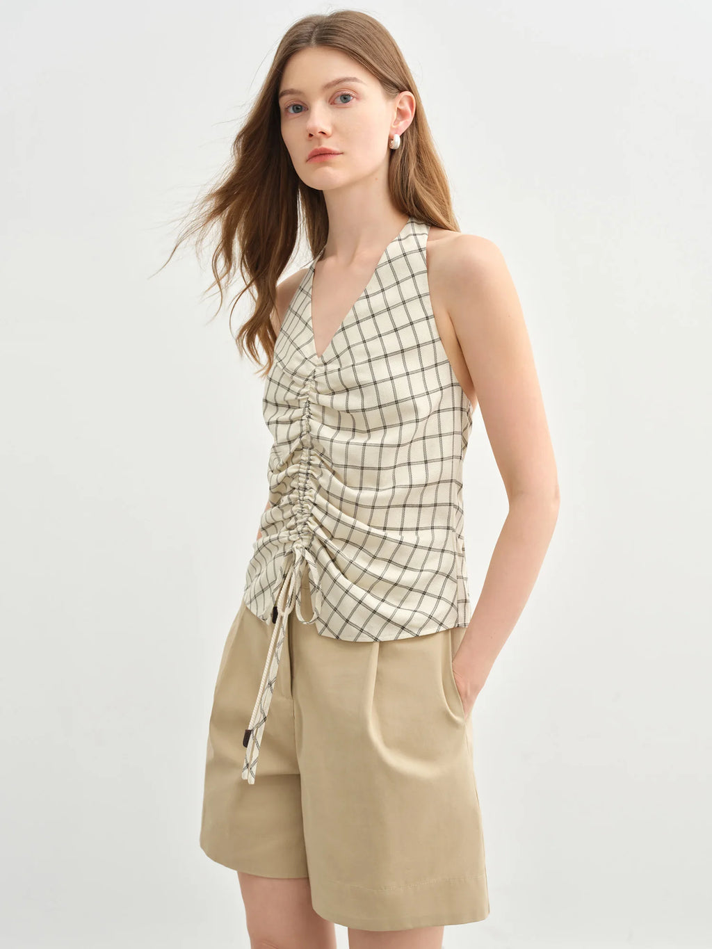 DUSHU Women's Sleeveless Plaid Pleated Blouse with Strapless Neckline 2025 Slimming Stylish Women's Top 25DS82578