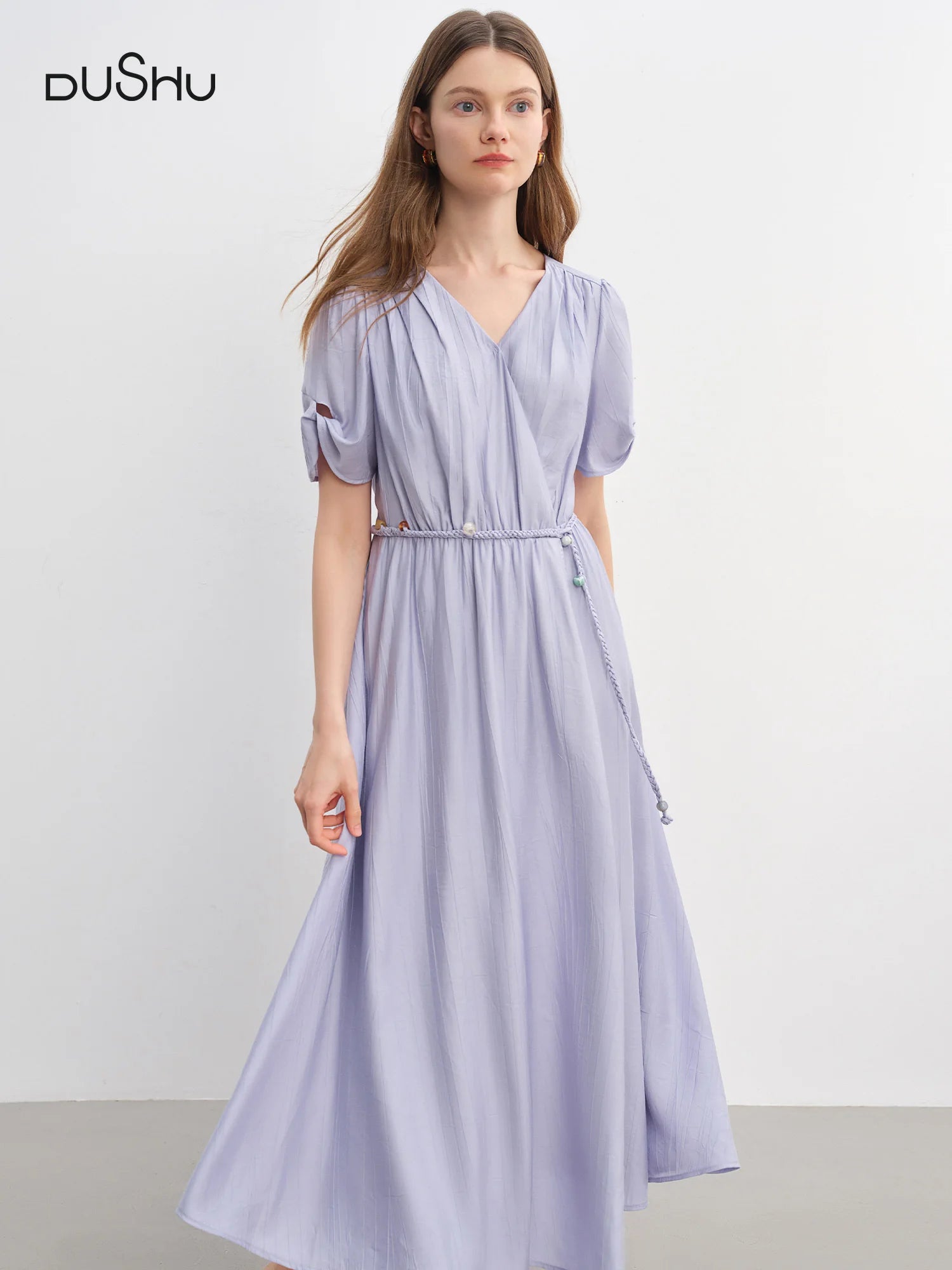 DUSHU Plus-Size Women's Vintage V-Neck Fitted Waist Mid-Length One-Piece Dress 2025 Summer New Arrival for Curvy Women 25DS82986