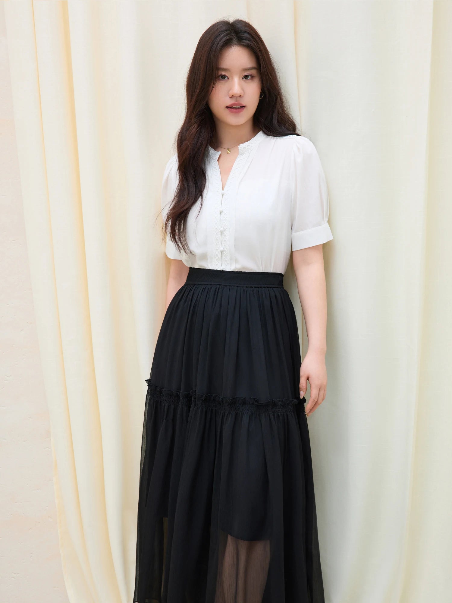 DUSHU Plus Size Women French Style Lace Short-sleeved Blouse 2025 Summer New Arrival Commuting Temperament Gentle Top 25DS82500