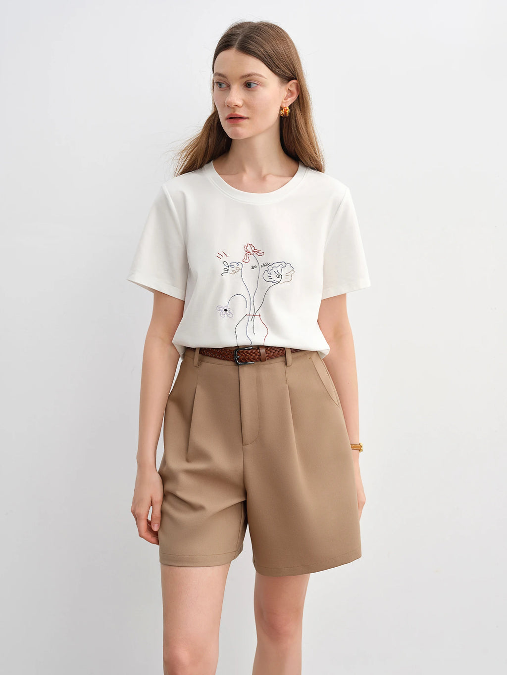 DUSHU Artistic Embroidered Flower T-shirt Classic Round Neck Slim Fashion Casual Tops for Women 25DS82857