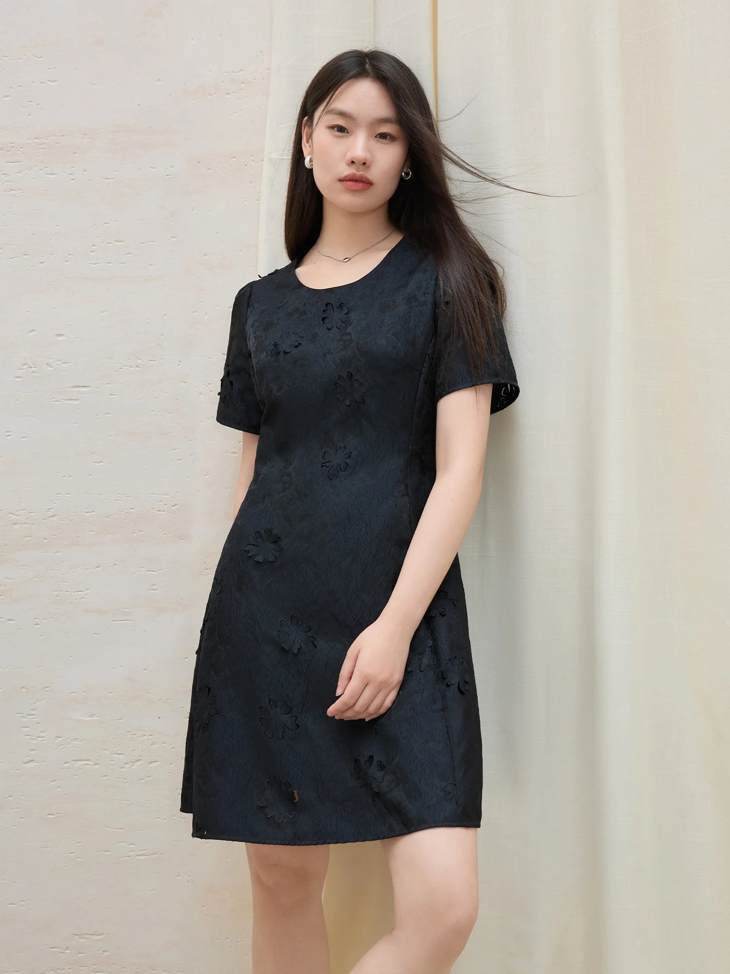 DUSHU 2025 Summer Women's Textured Floral Shift Dress - Midnight Tone & Curvy Silhouette for Office Chic Elegance 25DS82284
