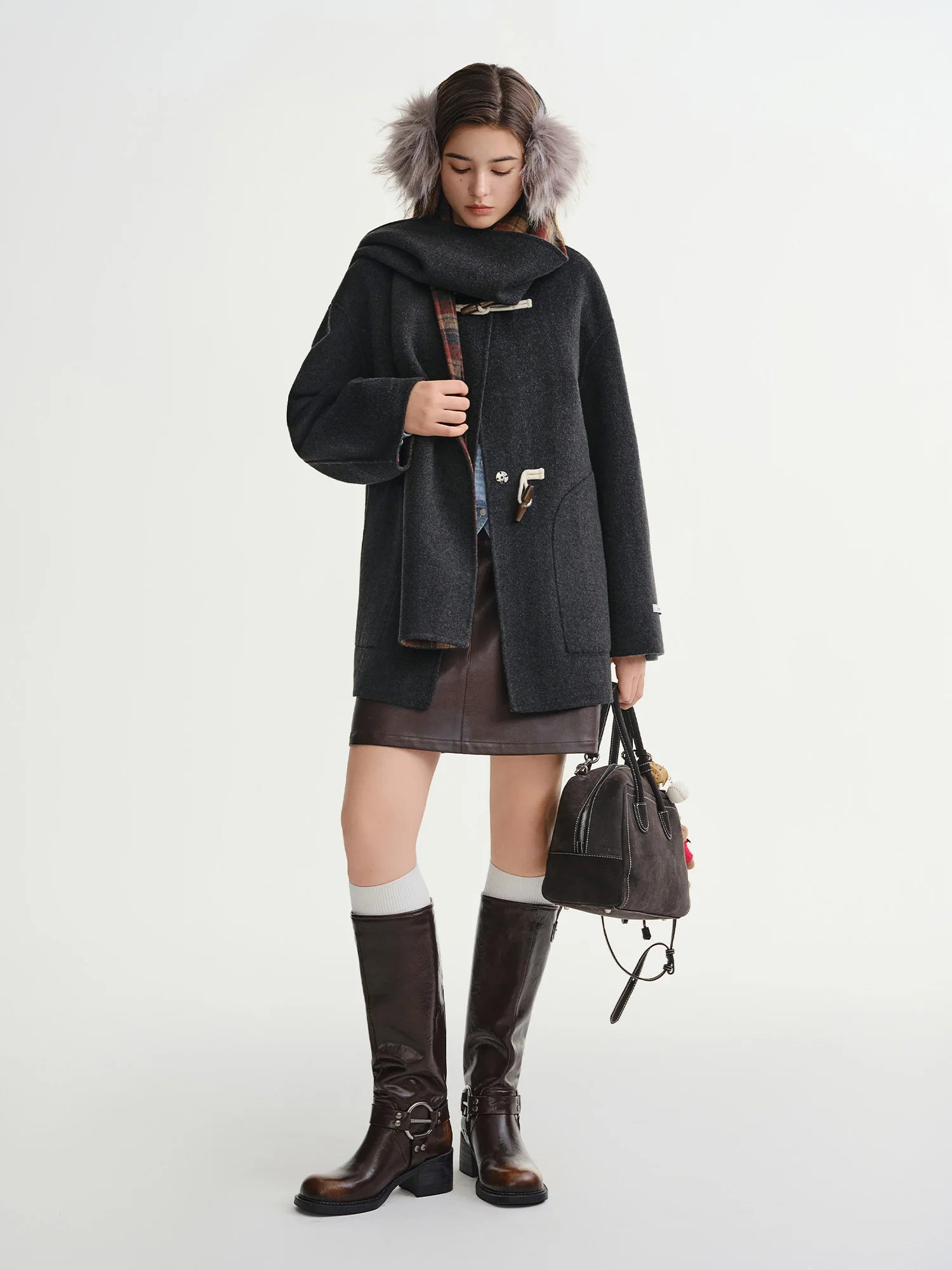 DUSHU Plus Size Women Two Sided Wear Vintage Plaid Wrap Coat 2025 Winter Tweed Overcoat Reversible Long Coat Detachable Scarf