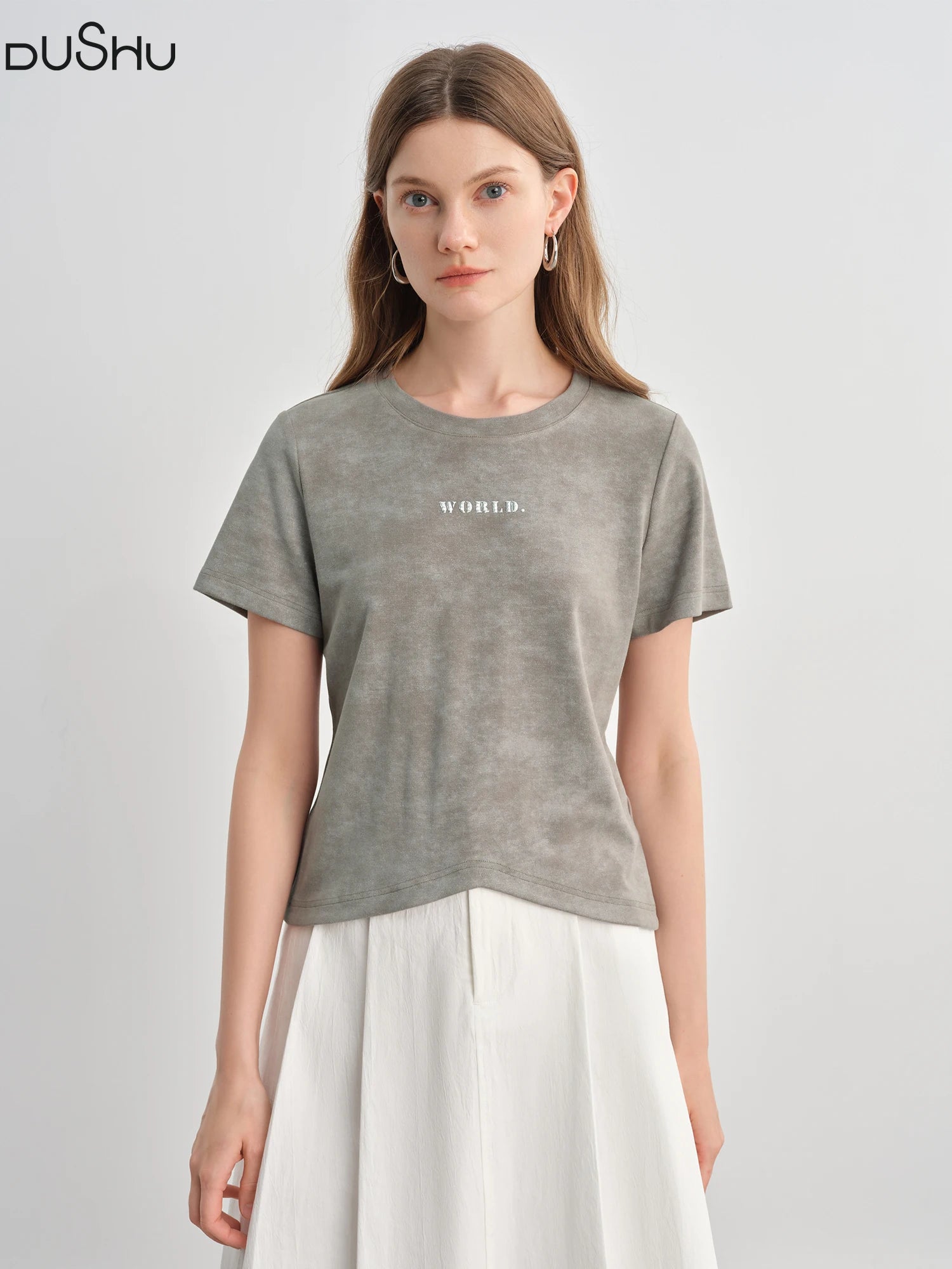 DUSHU Plus-Size Women's Vintage Dyed Letter Print Fitted T-Shirt with Sparkling Details - 2025 Summer Collection Tees 25DS82709