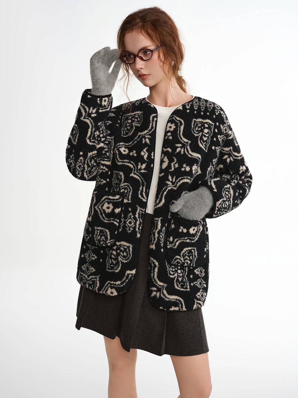 DUSHU Retro Printed Reversible Down Jacket Women Round Collar New Winter Style 2025 Warm Coat Boho Style Streetwear Commuting