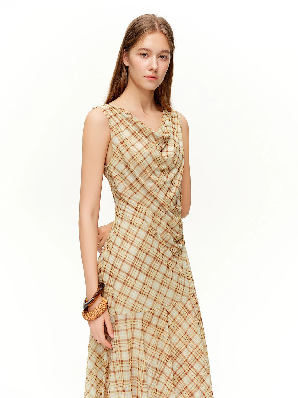 DUSHU Brown Retro Plaid Mesh Vest Dresses Women 2026 Spring New Arrival Resort Style Maxi Sundress Holiday Romantic Urban Style