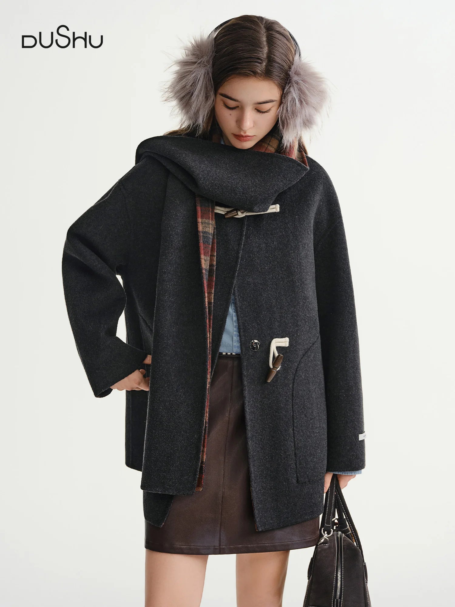 DUSHU Plus Size Women Two Sided Wear Vintage Plaid Wrap Coat 2025 Winter Tweed Overcoat Reversible Long Coat Detachable Scarf