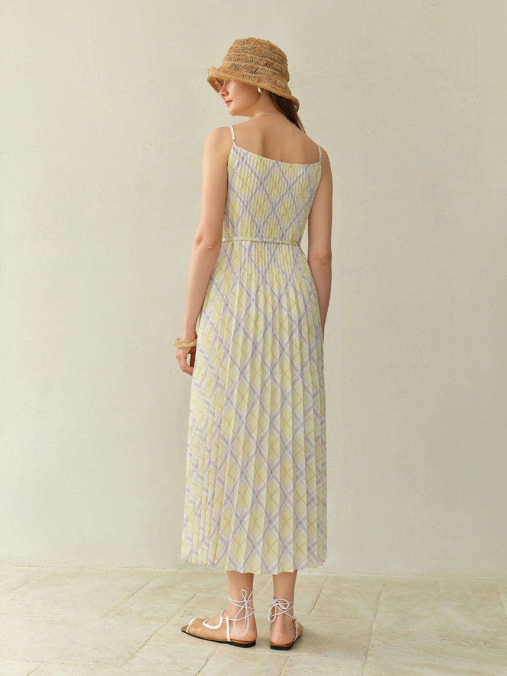 DUSHU 2025 New Arrival Plus-size Rhombus Check Strap Dress for Women - Beach Resort Style, Perfect for Curvy Girls 25DS82406
