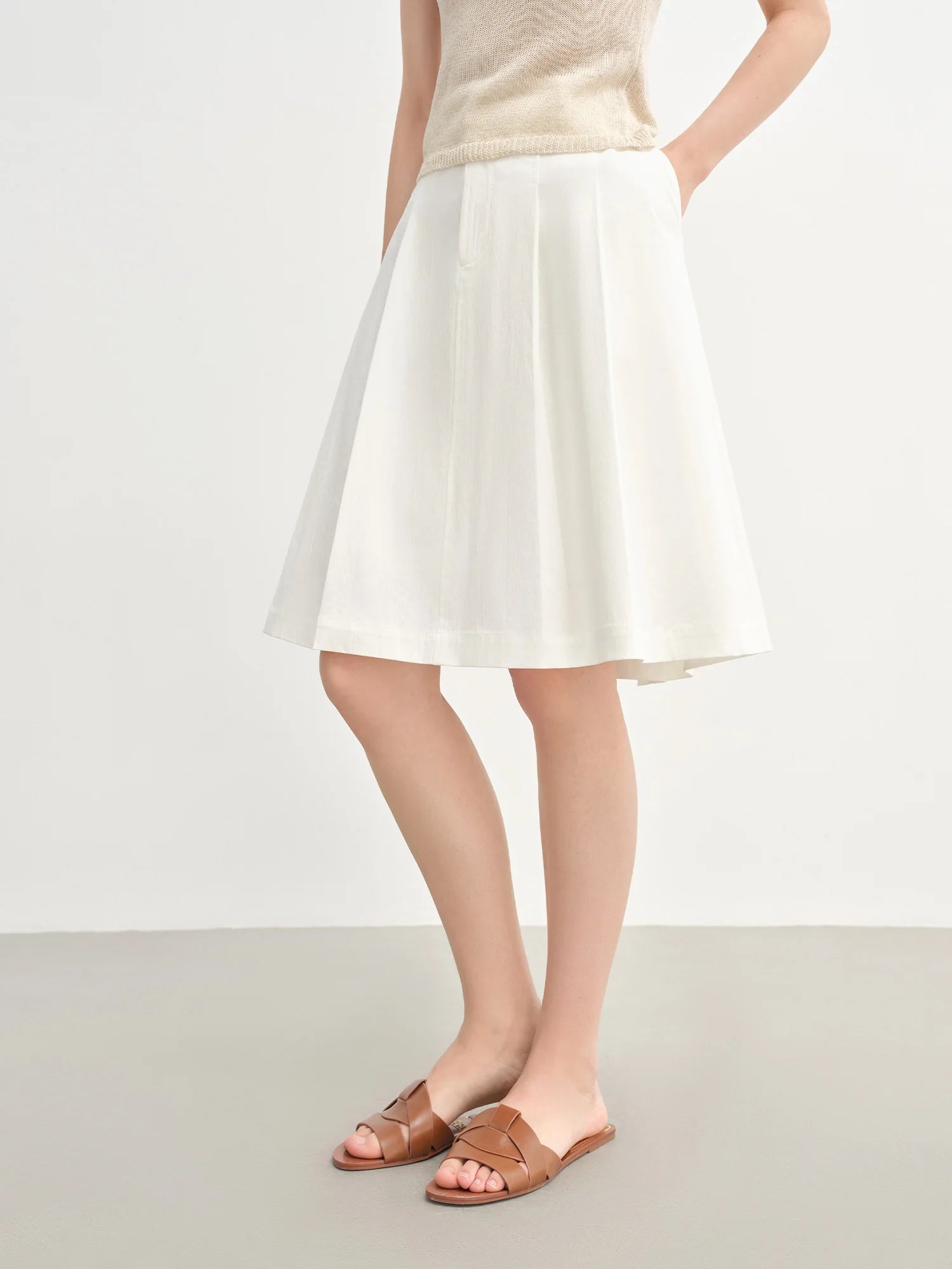 DUSHU Minimalist French Elegant Style Pleated A-line Skirt 2025 Summer New Commute Versatile Short Skirt for Women 25DS82756
