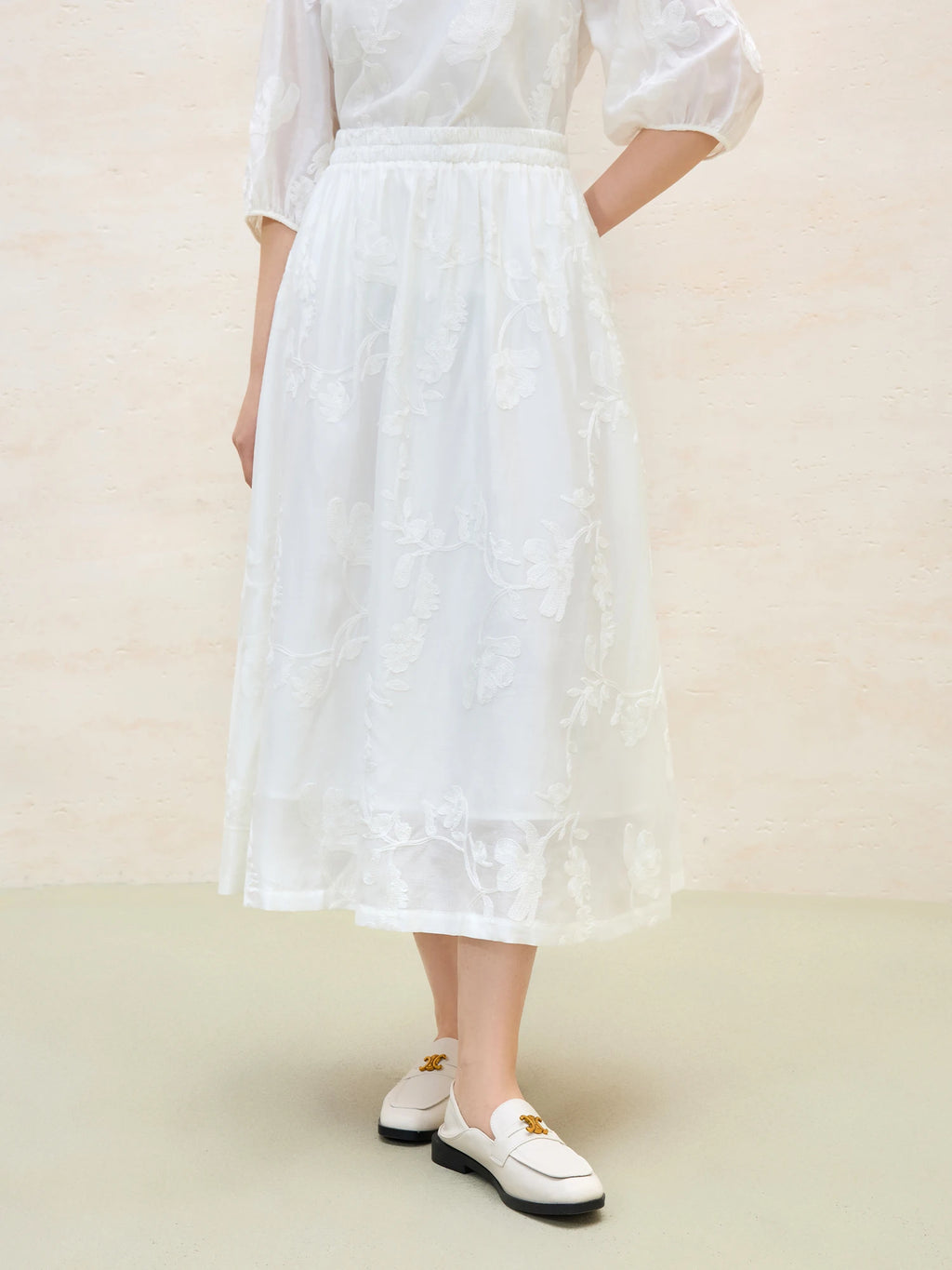 DUSHU Women Summer Sets Female White Three-quarter Sleeves Embroidered Tops Elastic Waist Long Skirt  25DS81320+25DS81321