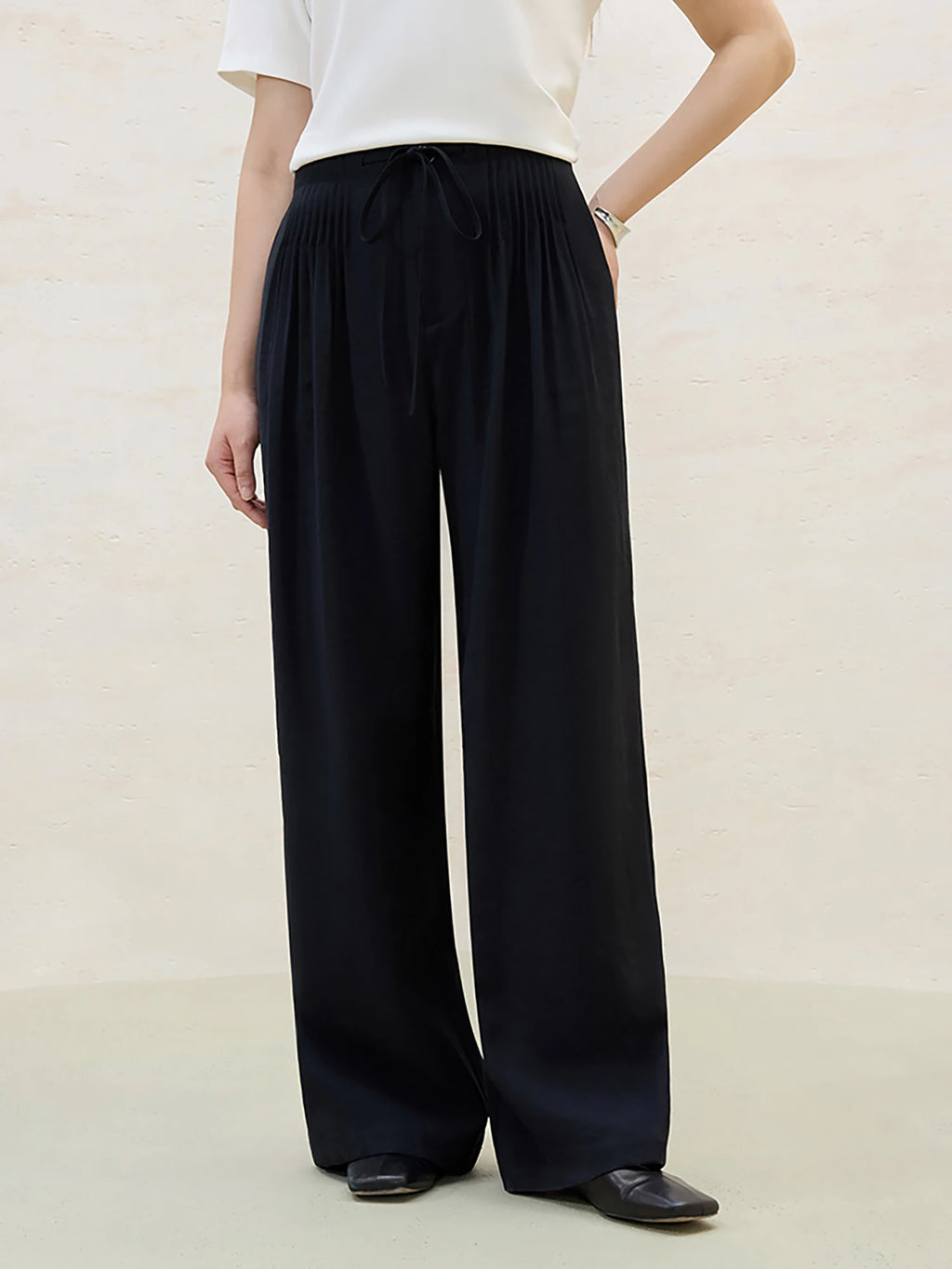 DUSHU Plus Size Loose Lazy Pleated Floor-length Pants Women 2025 Summer New Commuting Slim All-match Casual Pants 25DS82126