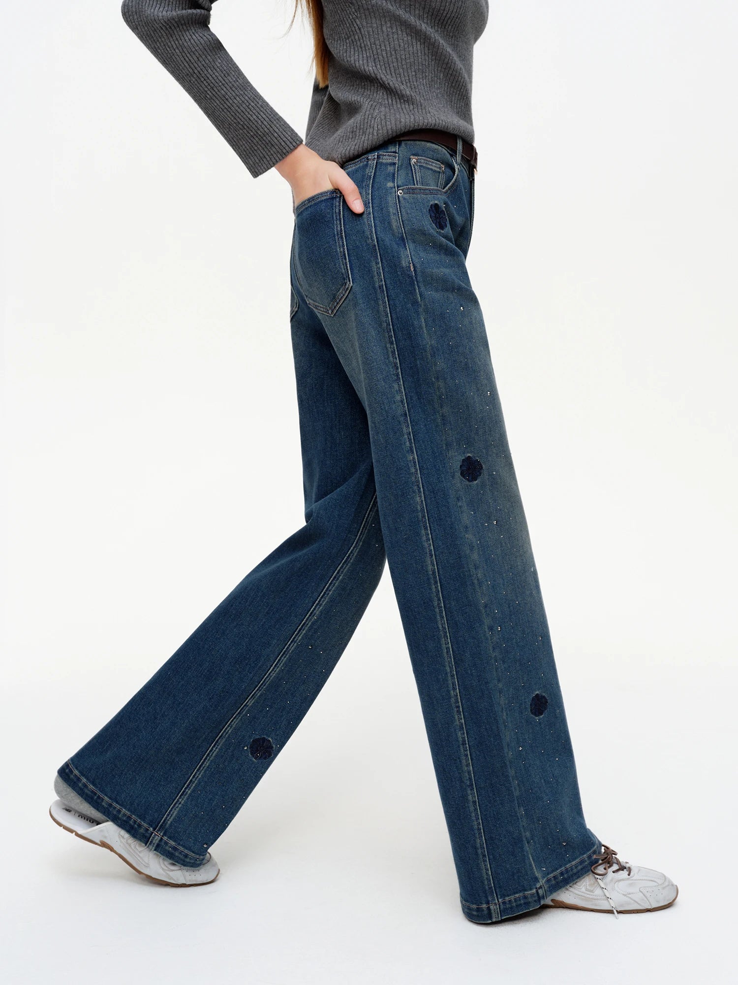DUSHU 【Crinkle Diamond Denim】Vintage-Style Straight-Leg Jeans 2026 Spring New Arrival Slim-Fit Floor Lenghth Denim Blue Jeans