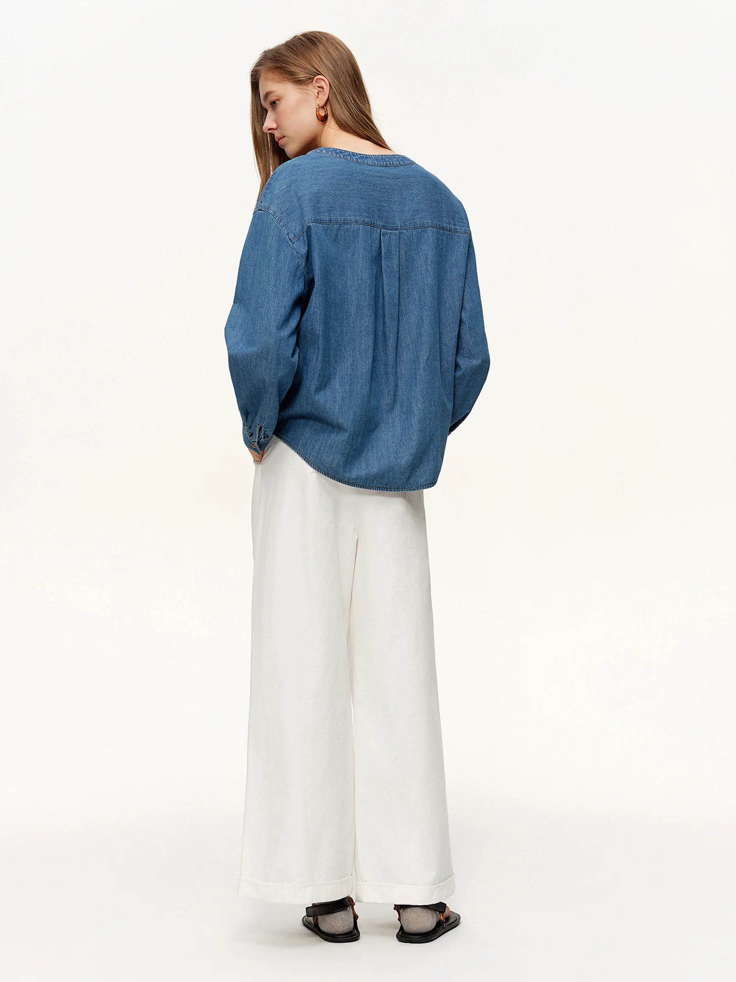 DUSHU Relaxed Design Woodland Collar Denim Shirt: 2026 Spring Outerwear Casual Slimming Look for Effortless Workwear Essentials
