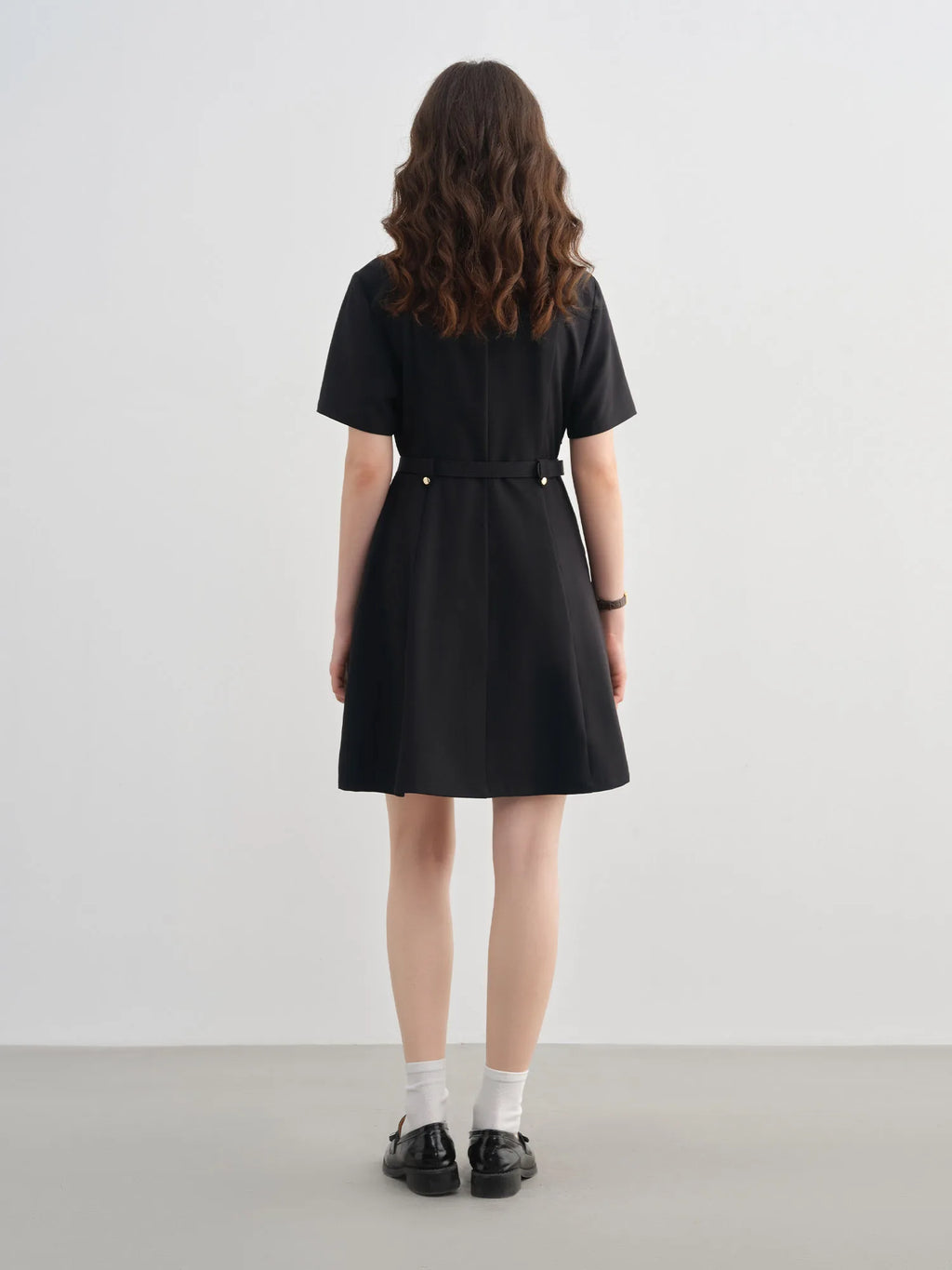 DUSHU Plus-Size Women's Hepburn-Inspired Mid-Length Smart Urban Suit Dress - 2025 Summer New Collection Black Dress 25DS82163