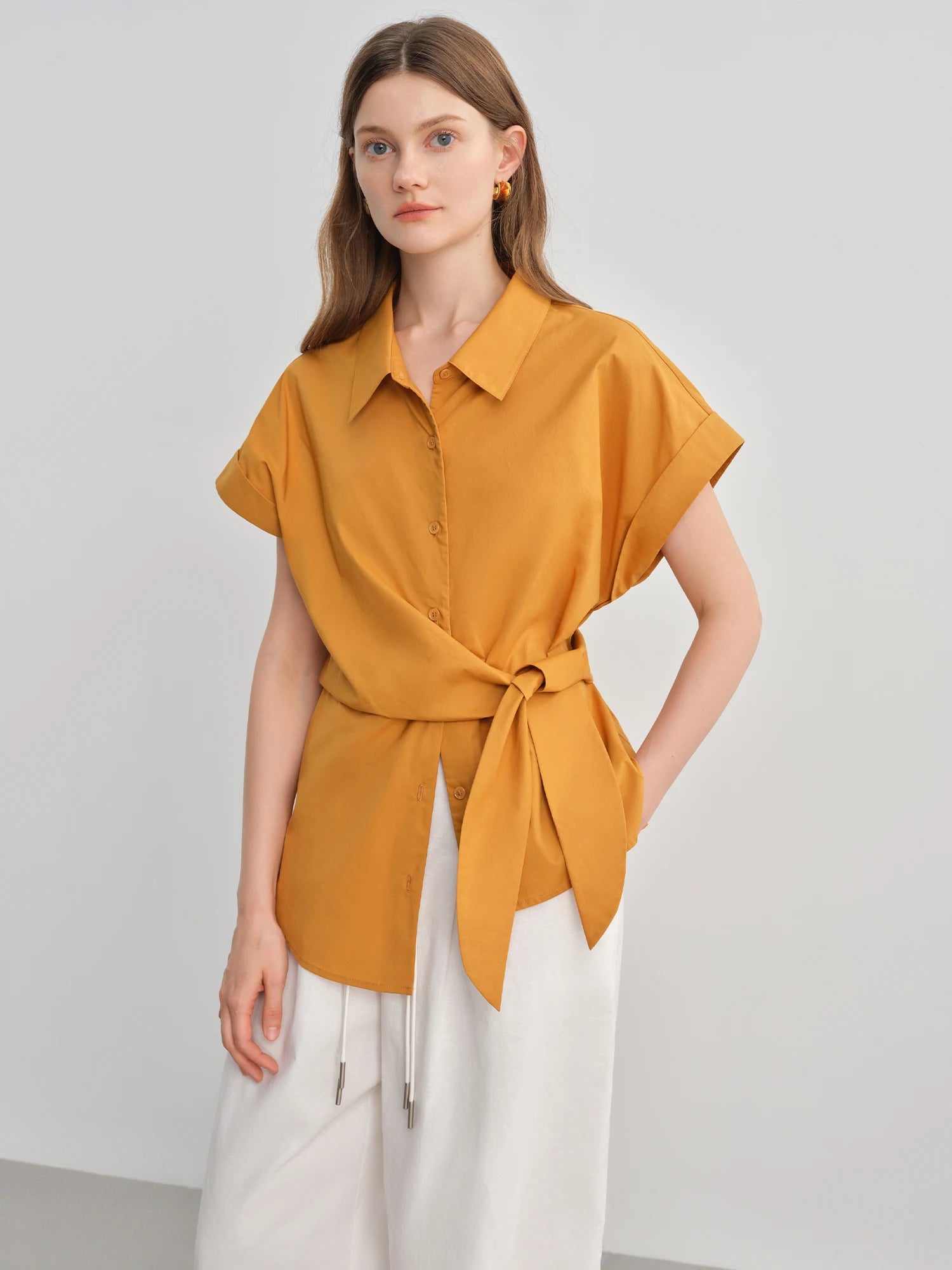 DUSHU Plus-Size Women's Laid-Back Buckle Short Sleeve Blouse - Summer Turned-Up Collar Fitted Waist Slimming Shirts 25DS82750