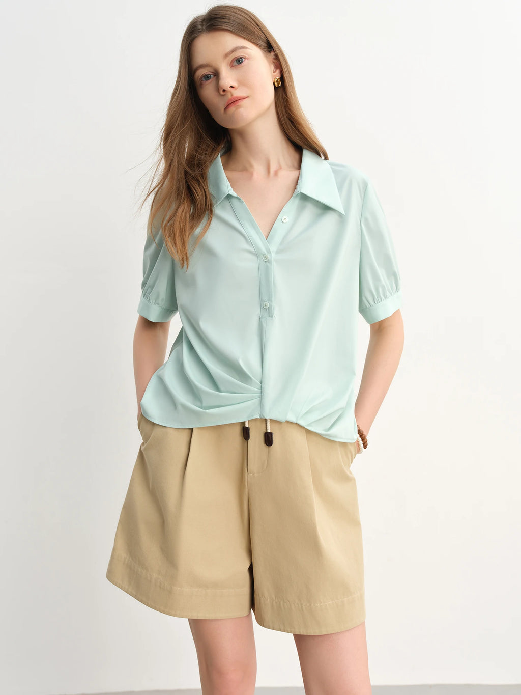 DUSHU Plus-Size Women's Stylish Asymmetrical Hem Pleated Short-Sleeved Shirt - 2025 Summer New Arrival  Shirts Blouses 25DS82434