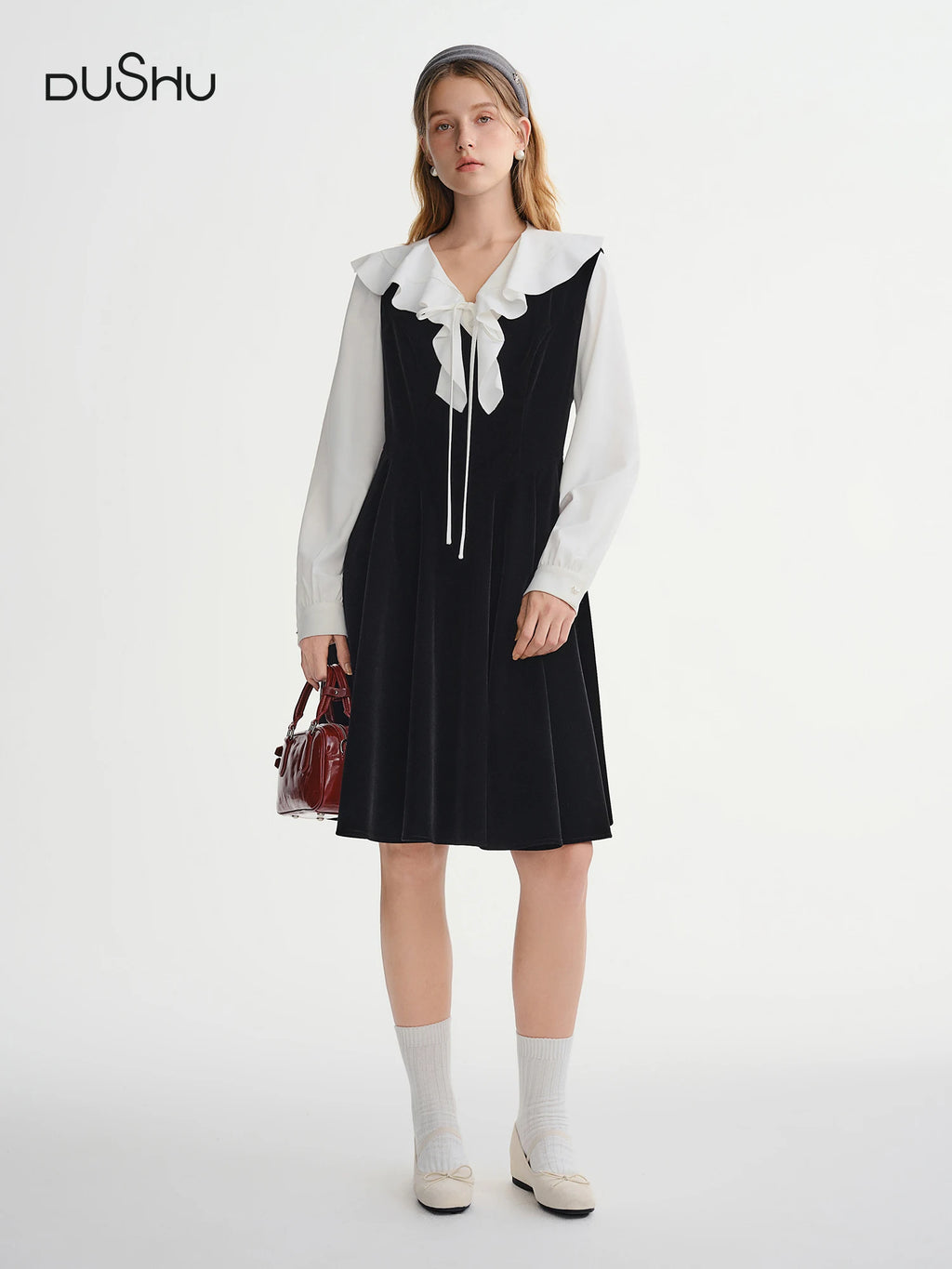 DUSHU Stylish Plus-Size Flowing Velvet Waist defining Vest Design Dress - Autumn/Winter Deep V-Neck Sleeveless 2025 Winter New