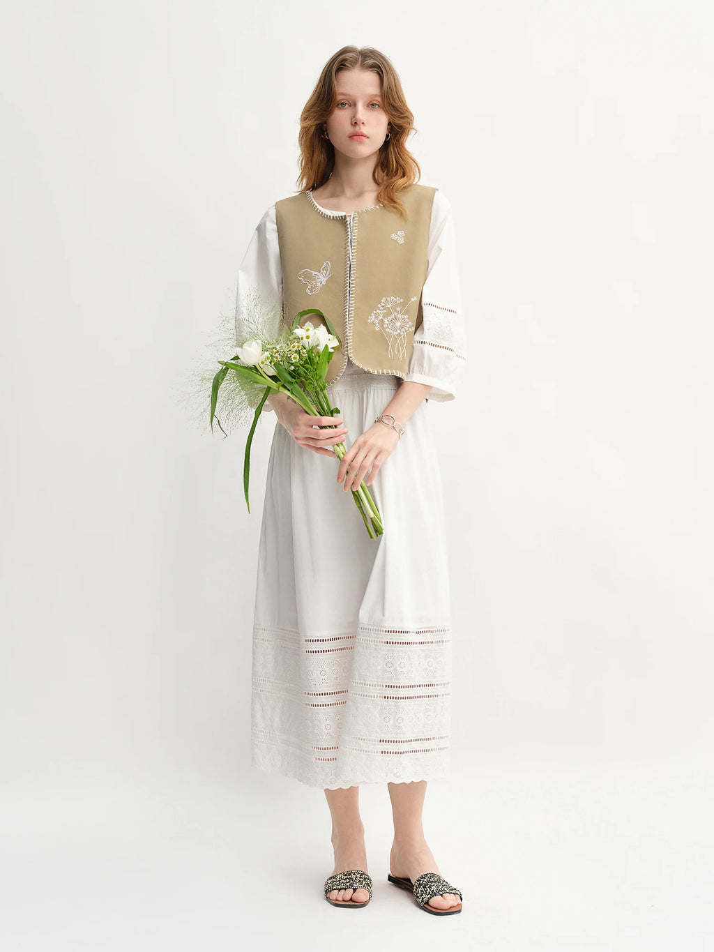 DUSHU Autumn 2025 Floral Embroidered Vest - Chic Sleeveless Layering Piece Office Ready Women Casual Top