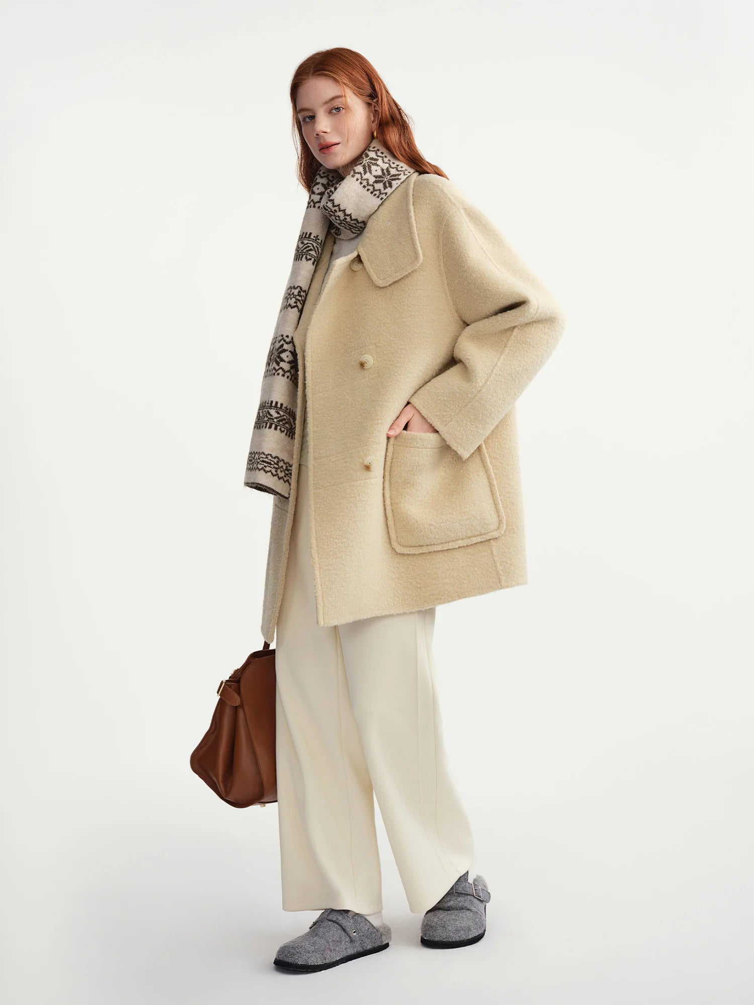 DUSHU Oatmeal Stand Collar Double-breasted Patch Pocket Woolen Coat 2025 Winter Woolen Coat Simple Sweet Temperament Korean