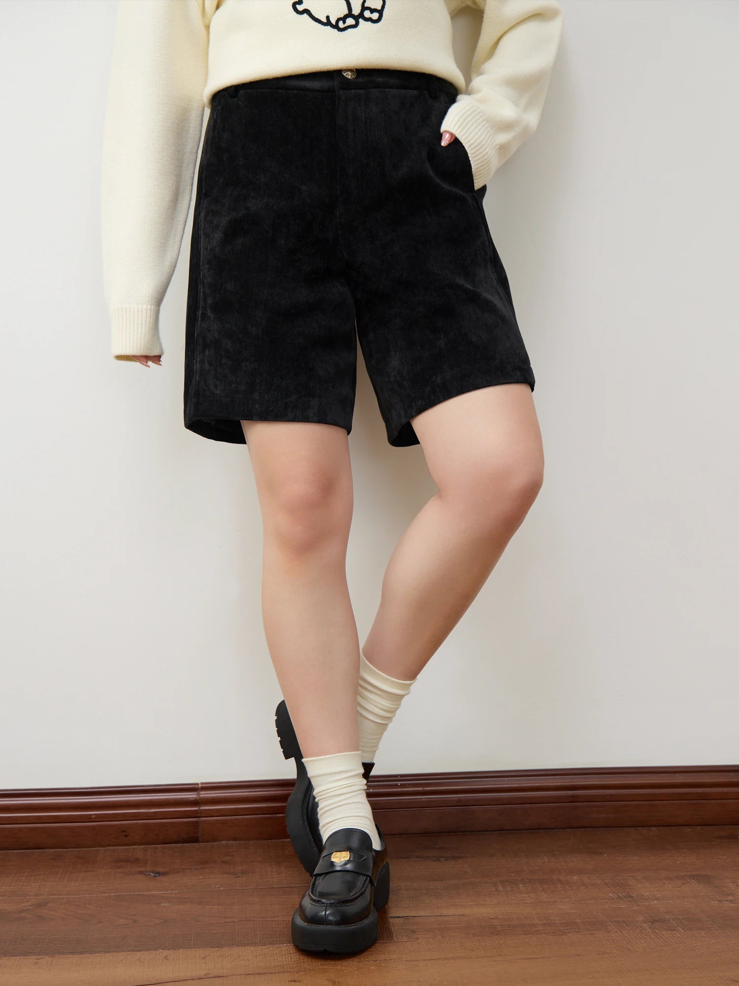 DUSHU Plus Size Vintage Style Straight Pants for Women2024 Winter New Design Versatile Casual Commuter Chic Shorts 24DS84255