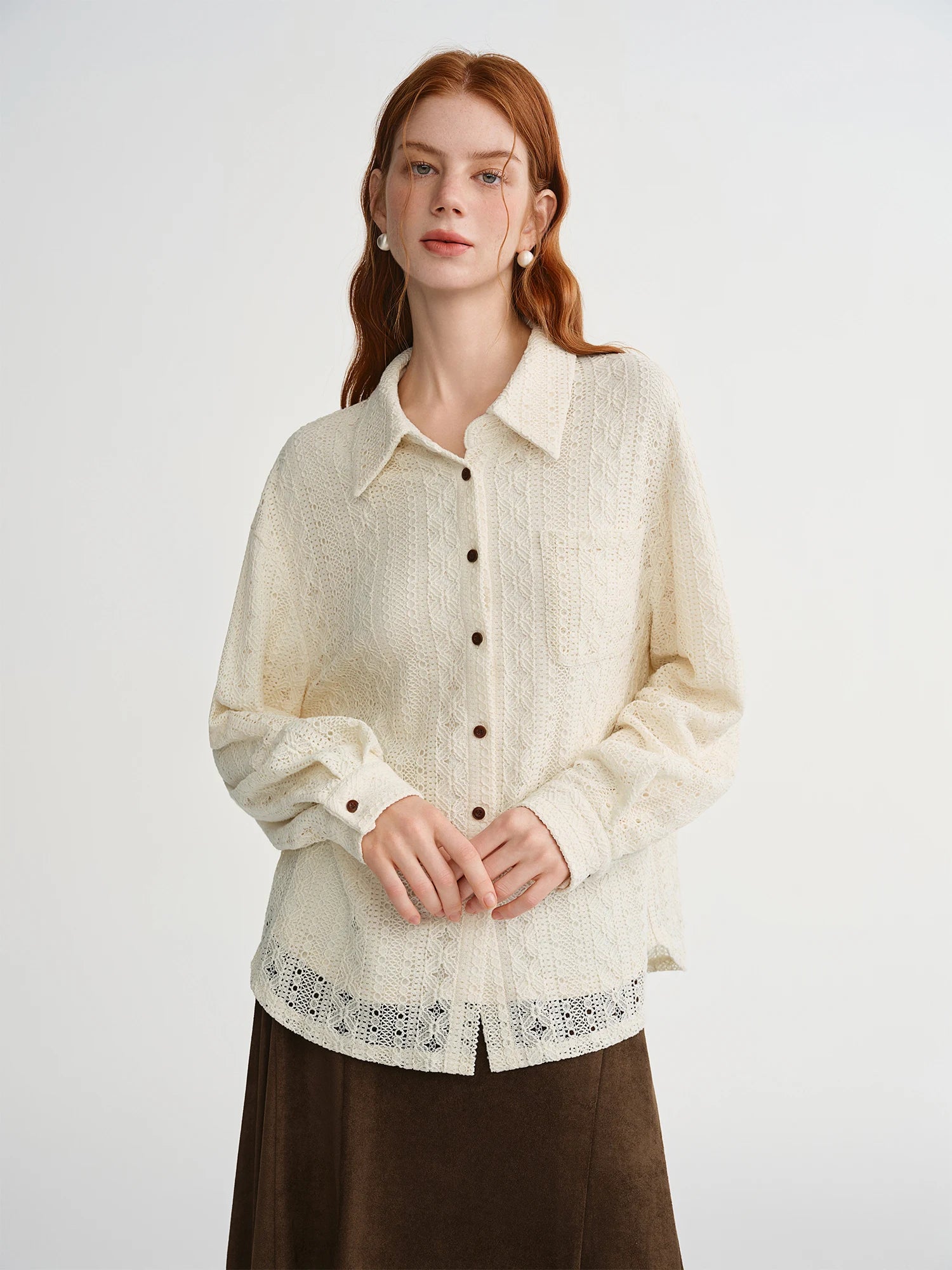 DUSHU Romantic Artistic Hollow Out Embroidery Shirt Women 2025 Winter New Loose Tops Soft French Style Temperament Commuting