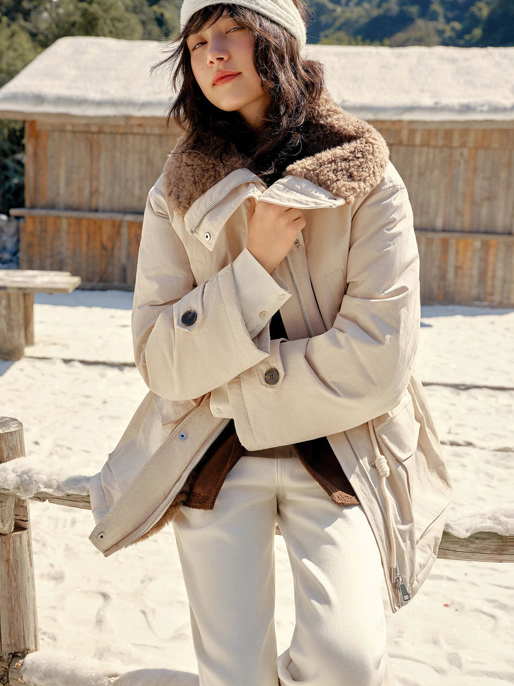 DUSHU Plus Size 2025 Winter Women's Short Puffer Coat Faux Shearling Collar Parka Down Jacket Warm Thermal Bomber Outerwear