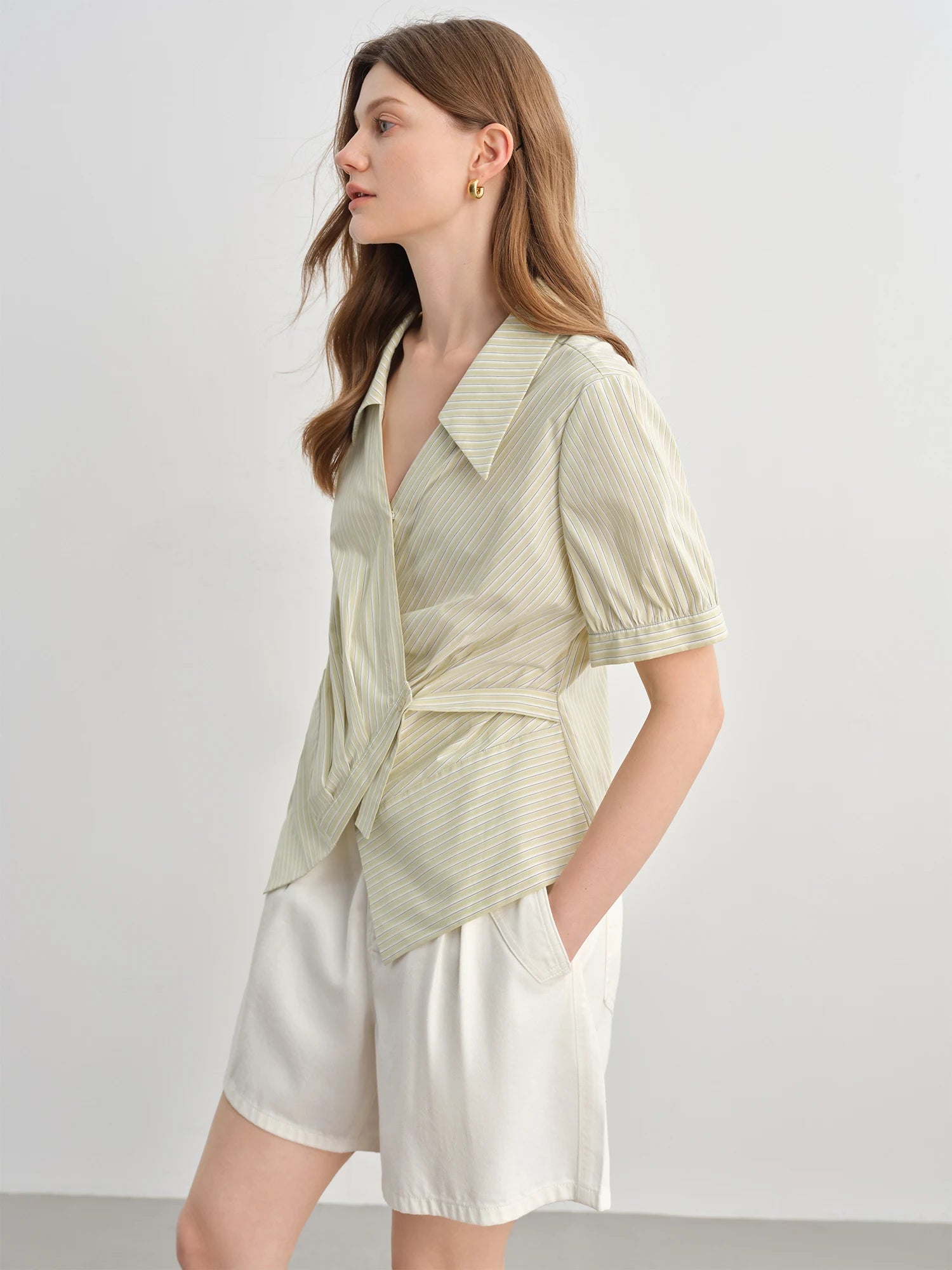 DUSHU 2025 Summer Women's Curve-Flattering Wrap-Front Shirt - V-Neck Striped Design & Breathable Fabric for Office Chic
