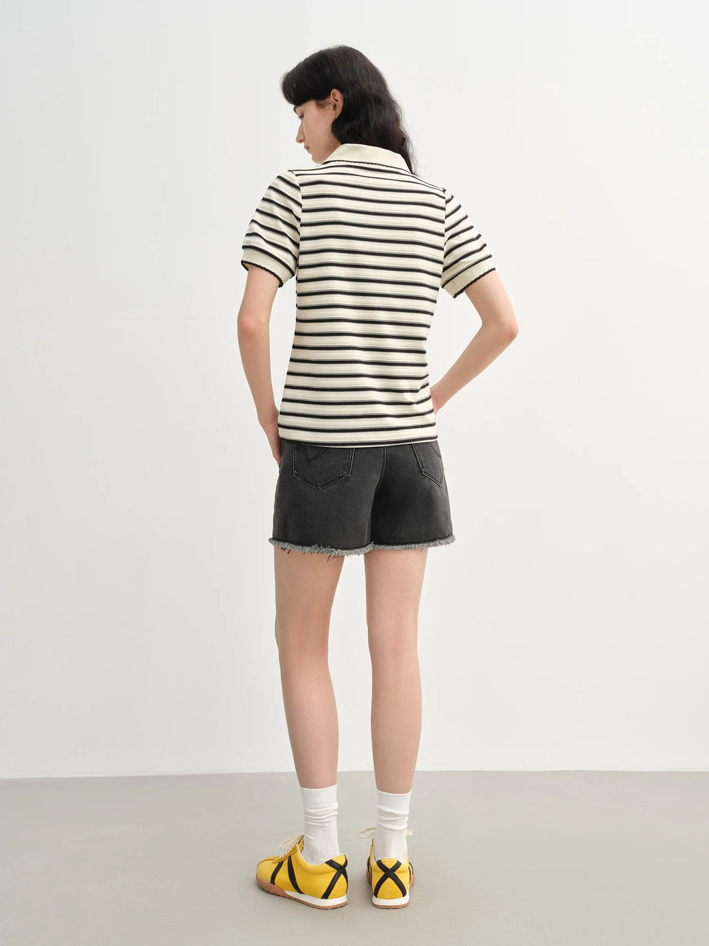DUSHU 2025 Summer Women's Striped Knit Top - Button Collar Office Chic & Breathable Casual Versatility Casual T-Shirts 25DS82715