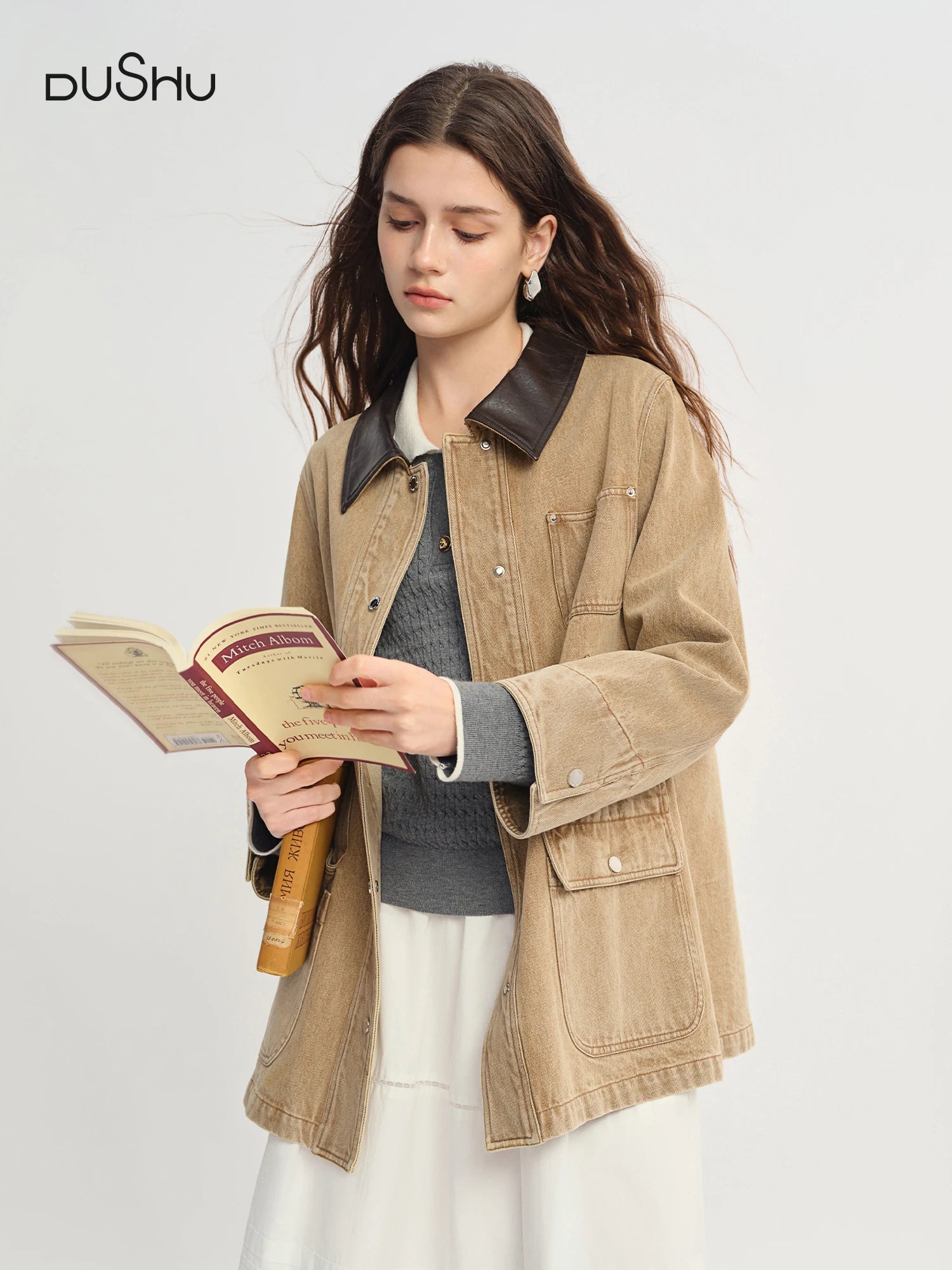 DUSHU Plus Size Women's Denim Jacket Barn Style Contrast Color Wash Short Jean Coat 2025 Autumn New Arrival Casual Outerwear