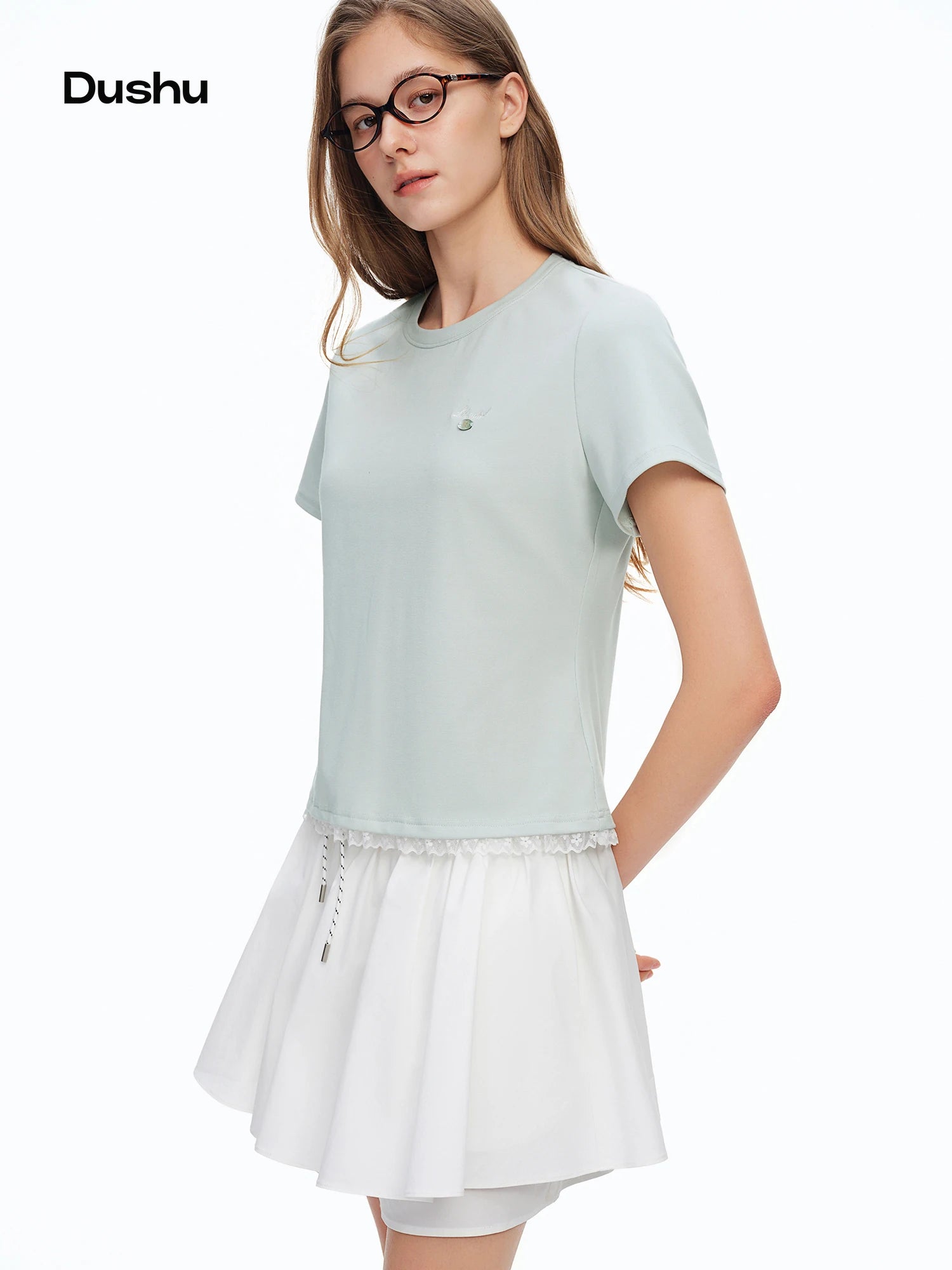 DUSHU Short-sleeved Slim-fit T-shirt New Summer 2026 Style Simple and Slimming Round Neck Top Basics Lace Design Ins Soft