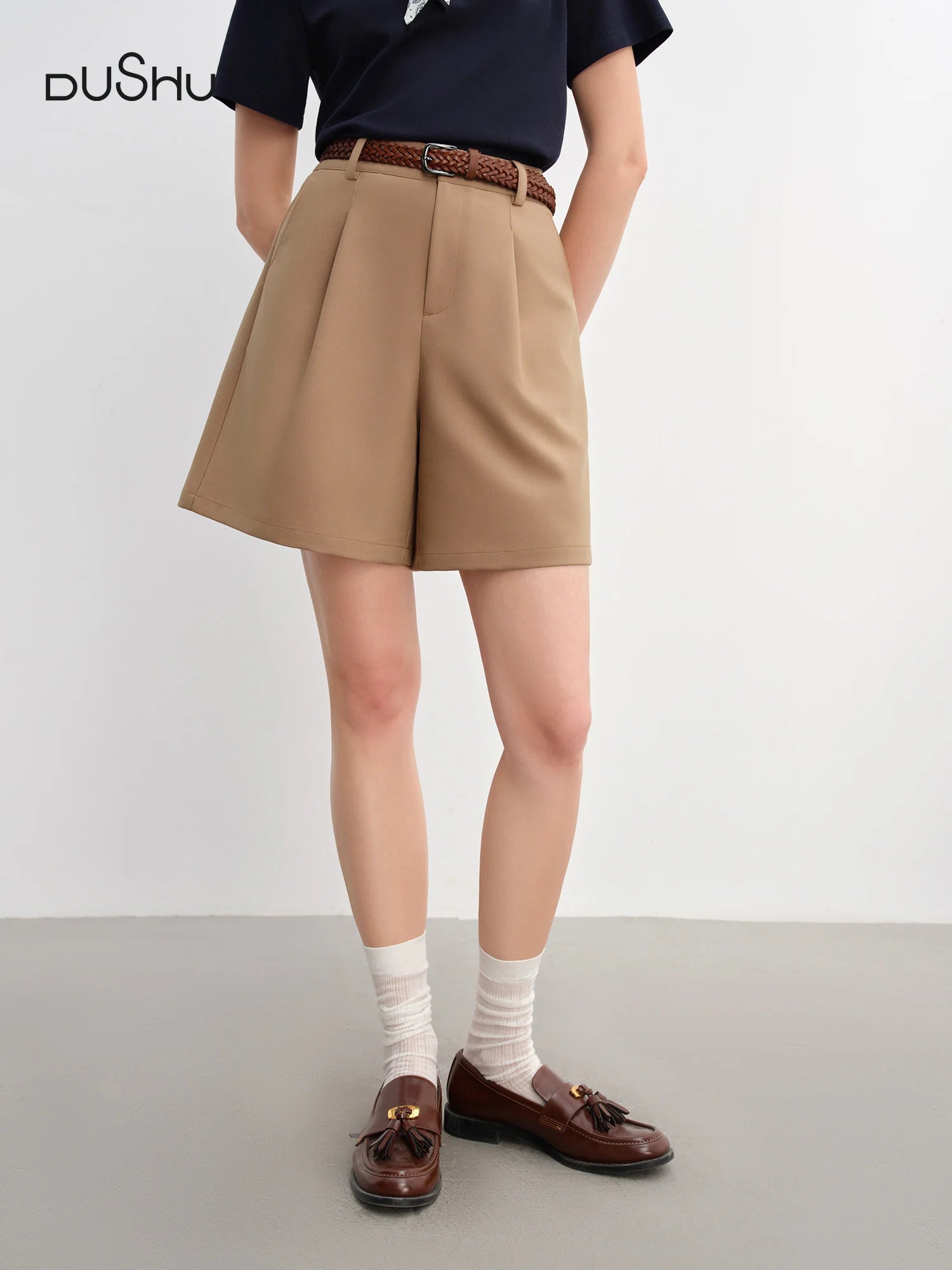 DUSHU Plus Size Women's 3D Pleated High-Waisted A-Line Shorts 2025 Summer New Arrival Fashionable & Elegant Shorts 25DS88010