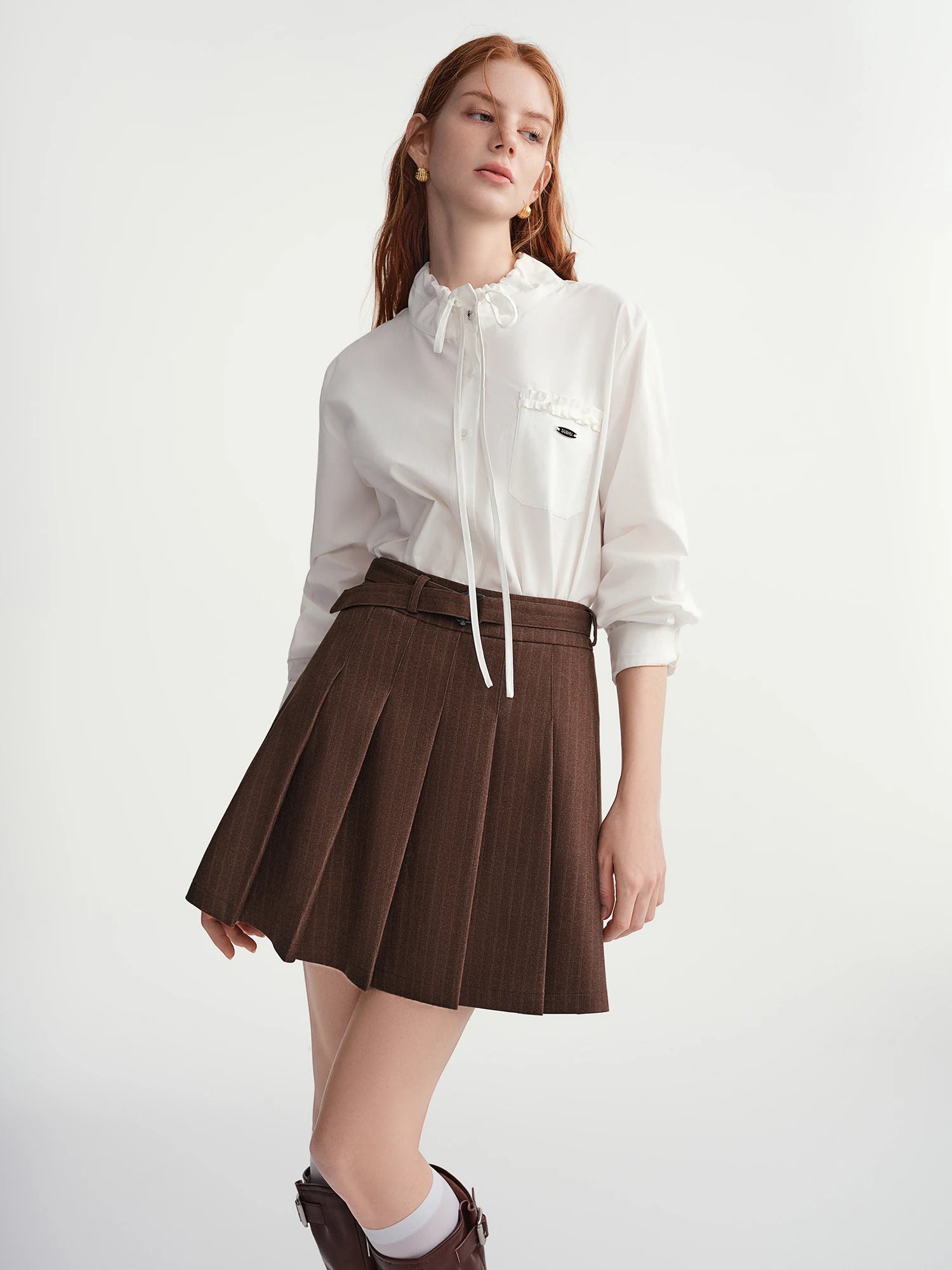 DUSHU Plus-Size Women's Dark Stripe Pleated Skirt with Fabric Belt Fall-Winter 2025 New Arrival A-Line Mini Skirt Brown Skirts