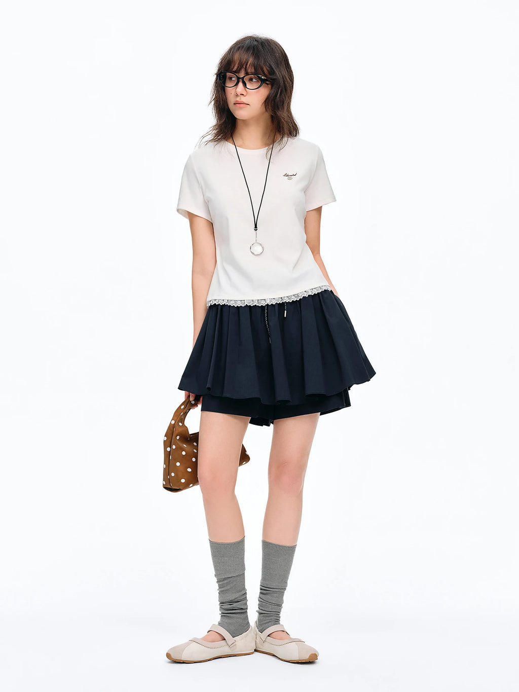 DUSHU Short-sleeved Slim-fit T-shirt New Summer 2026 Style Simple and Slimming Round Neck Top Basics Lace Design Ins Soft