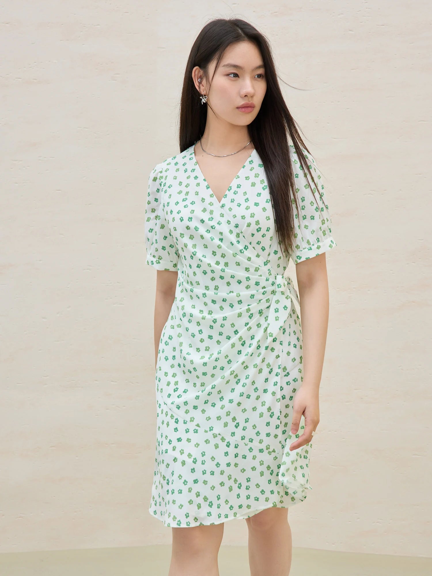 DUSHU Plus Size Women's French Floral Wrap Dress 2025 Summer Puff Sleeves Small Fresh Slim Dress 25DS82560