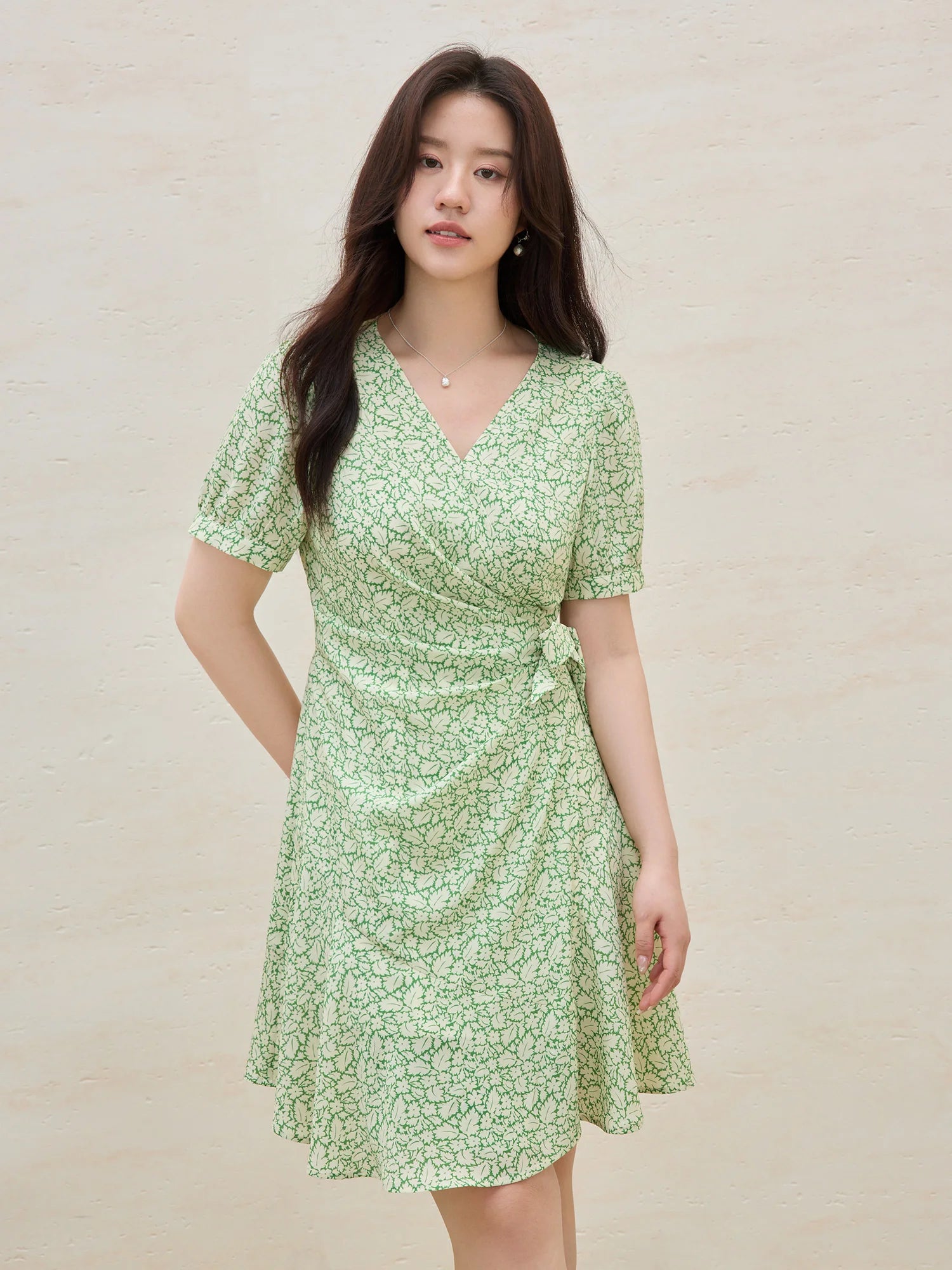 DUSHU Plus Size Women's French Floral Wrap Dress 2025 Summer Puff Sleeves Small Fresh Slim Dress 25DS82560