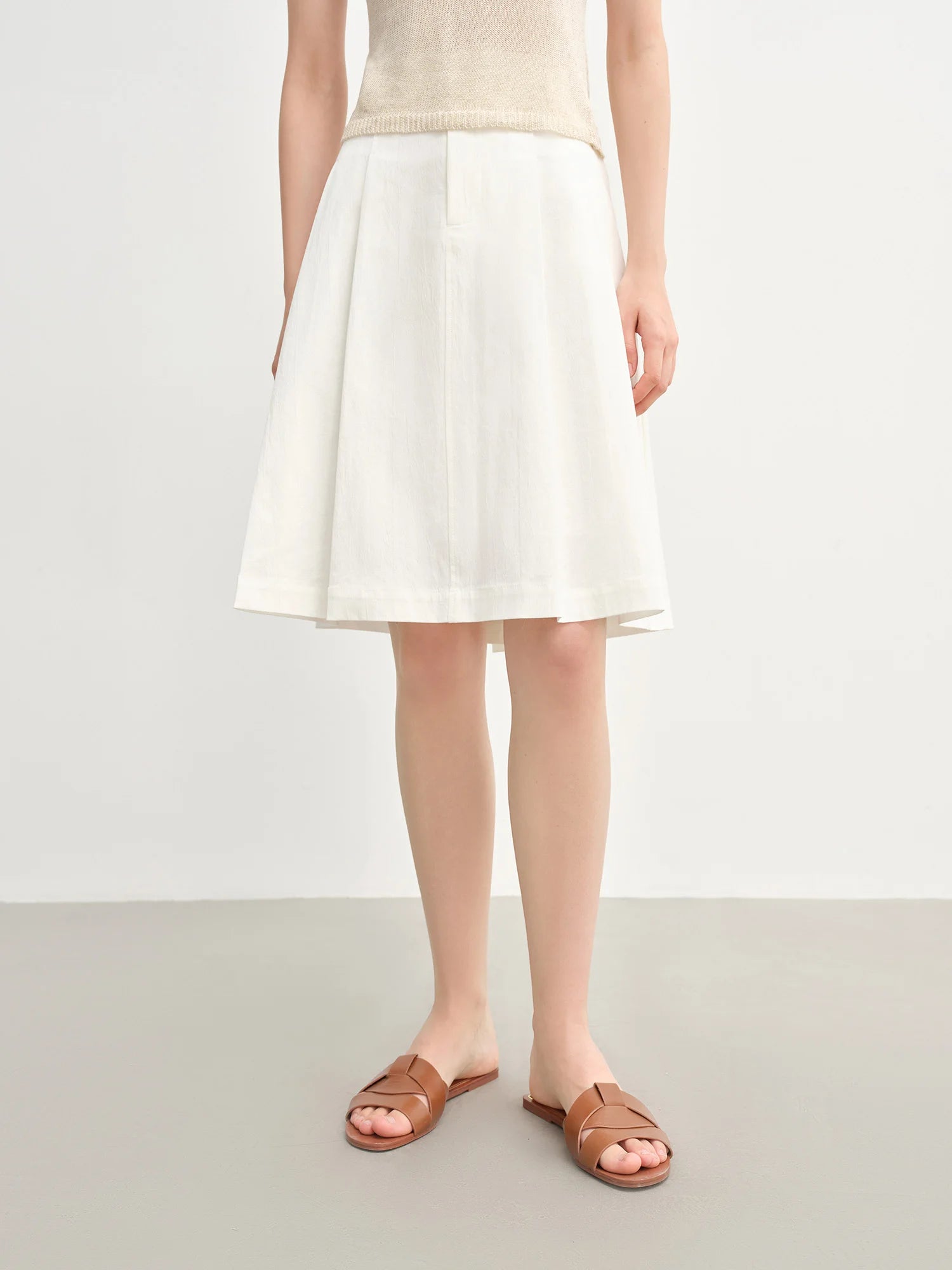 DUSHU Minimalist French Elegant Style Pleated A-line Skirt 2025 Summer New Commute Versatile Short Skirt for Women 25DS82756