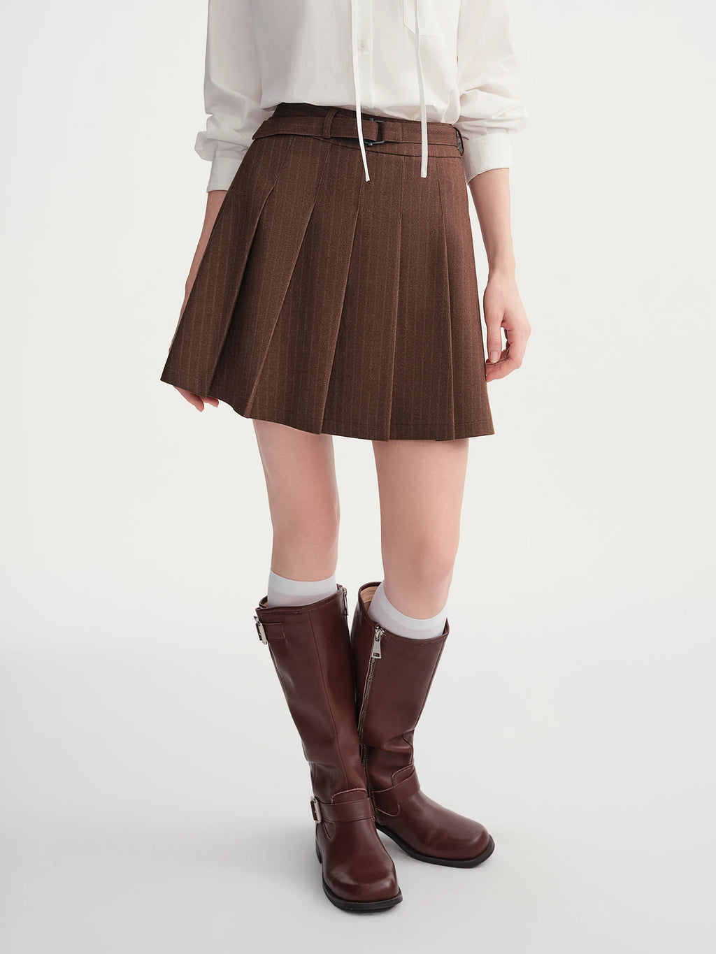 DUSHU Plus-Size Women's Dark Stripe Pleated Skirt with Fabric Belt Fall-Winter 2025 New Arrival A-Line Mini Skirt Brown Skirts
