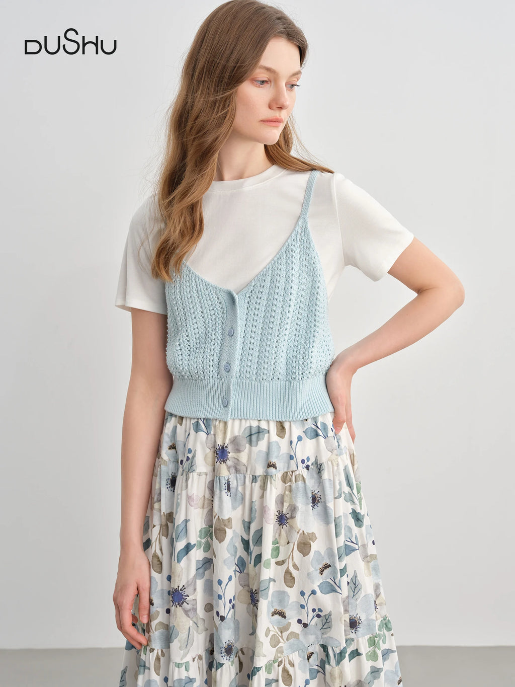 DUSHU Women's Simple Woven T-shirt Suspenders Suit 2025 Summer New Fashion Slim Two-piece Suit 25DS82766
