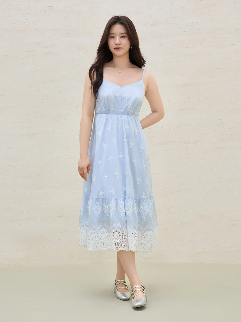 DUSHU Plus Size Holiday Season Seaside Hollow Embroidery Strappy Dress 2025 Summer New Arrival Embroidered Blue Dress 25DS82192
