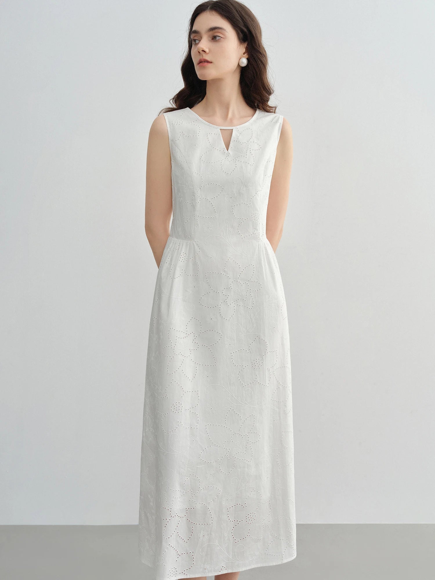 DUSHU French Hepburn Style Retro Casual Women Dress 2025 Summer New White HIgh Waist Slim Strappy Dress 25DS82612+25DS82565