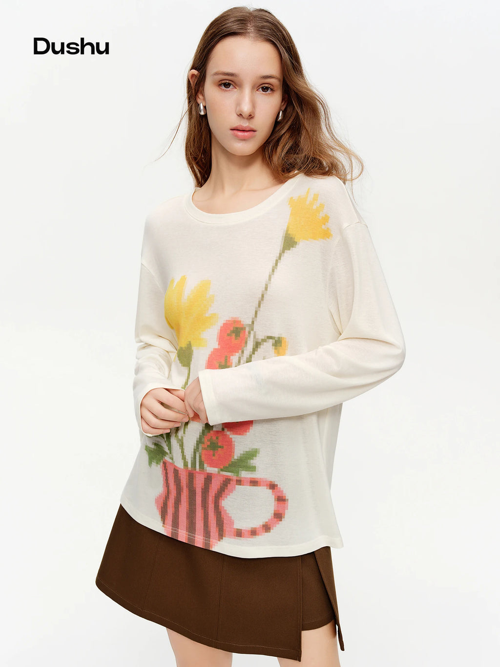 DUSHU Women Floral Art Retro Print Knit T-Shirt 2026 Spring New Arrival Floral Design Loose Casual Slim-Fitting Top Long Sleeve