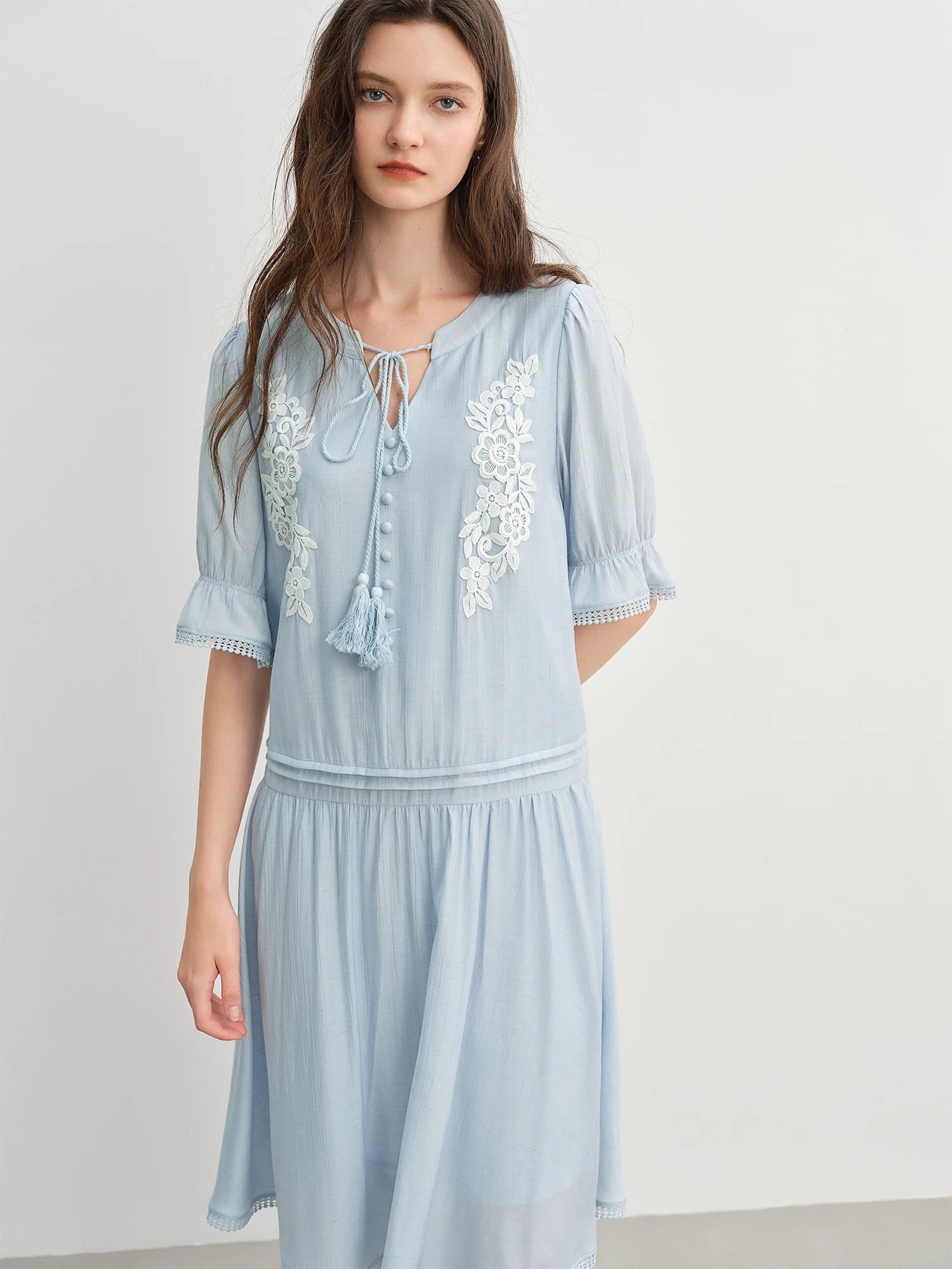 DUSHU Tassel Strap Embroidered Dress 2025 Summer New Arrival Midi Dress 25DS82898