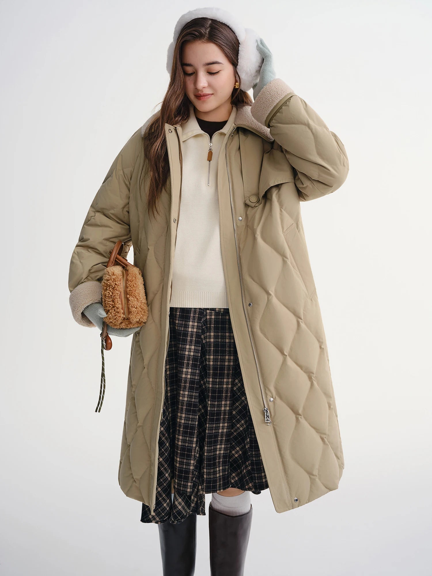 DUSHU New Women's Vintage Color Block Down Jacket 2025 Winter Warm White Duck Down Coat Casual Outdoor Parka For Daily Commute