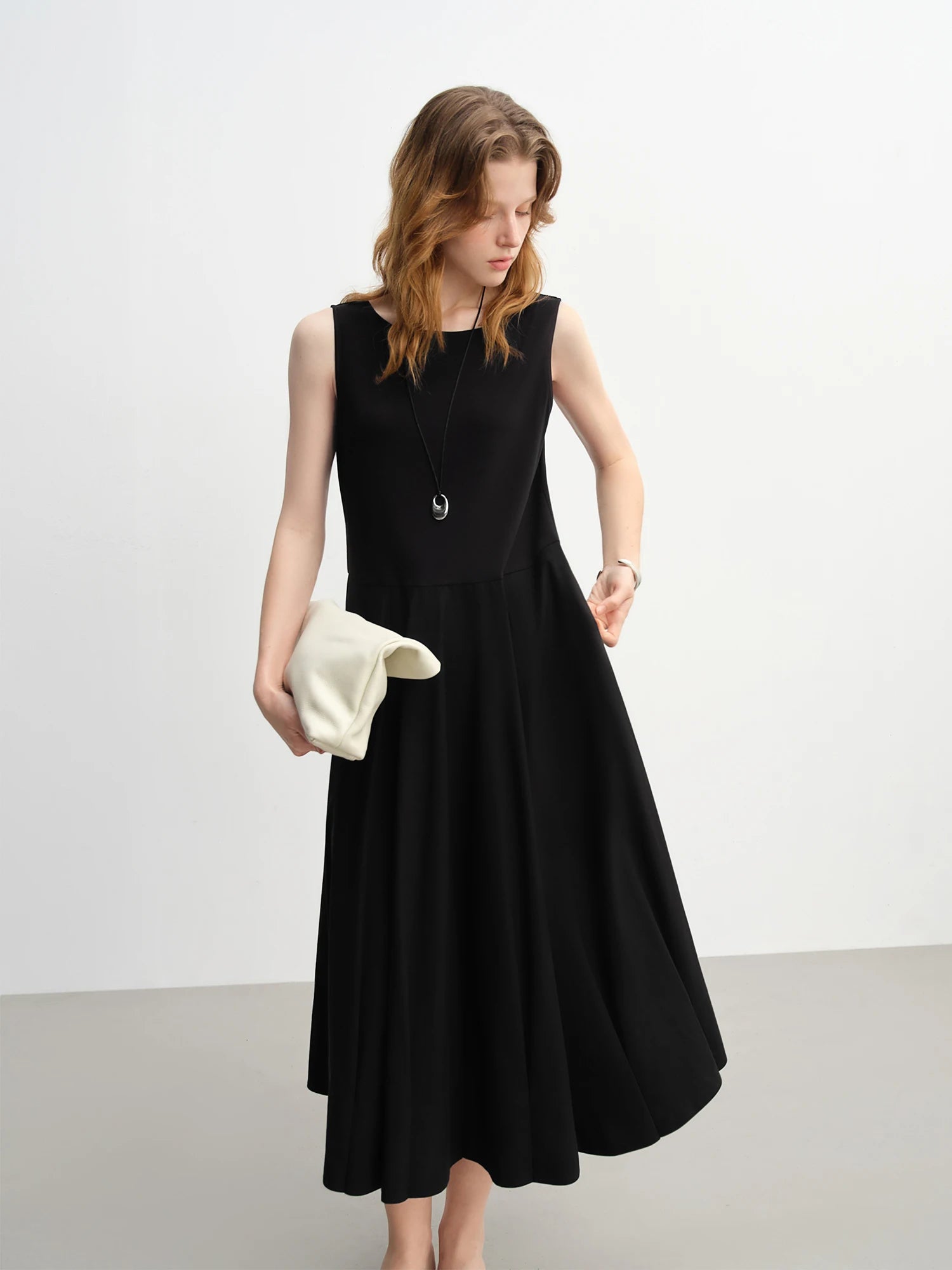 DUSHU Minimalist Style Needle Stitching Dress For Women 2025 Autumn New Arrival Style Sleeveless Short Sleeve Long Black Dress